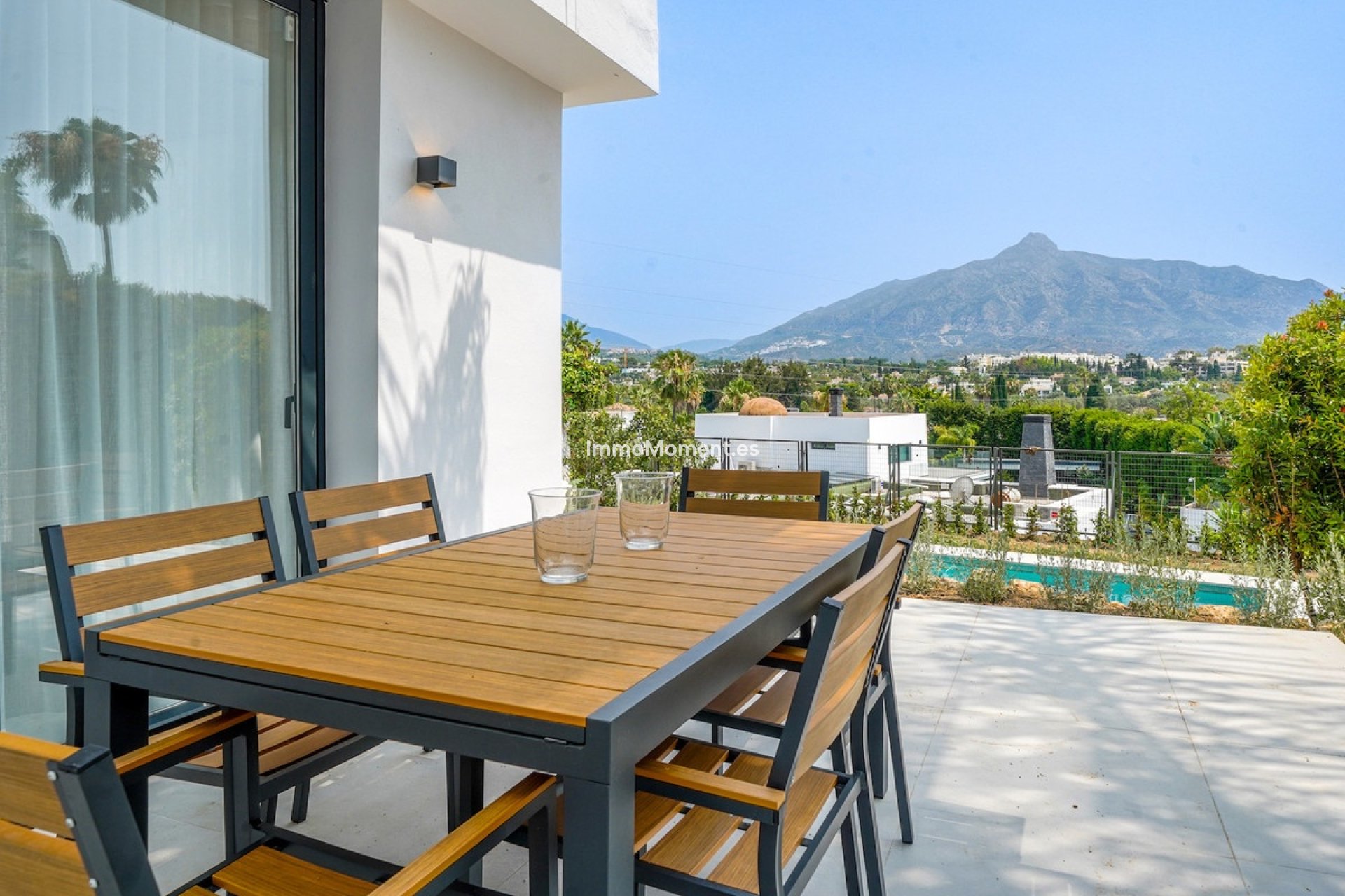 Wiederverkauf - Freistehende Villa - Marbella - Nueva Andalucía