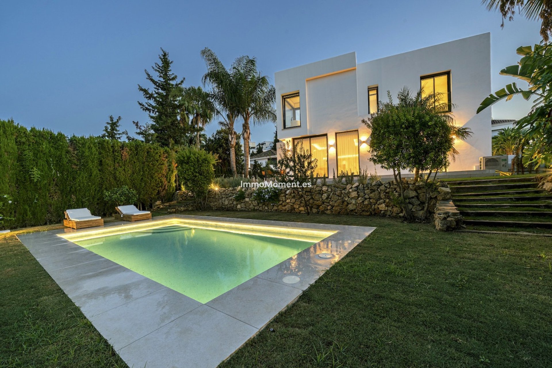 Wiederverkauf - Freistehende Villa - Marbella - Nueva Andalucía