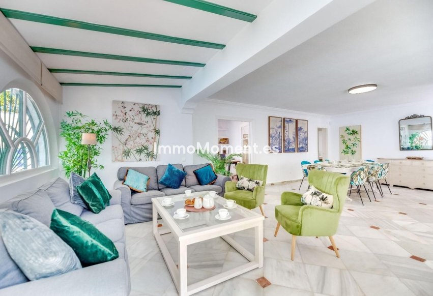 Wiederverkauf - Freistehende Villa - Marbella - Nueva Andalucía