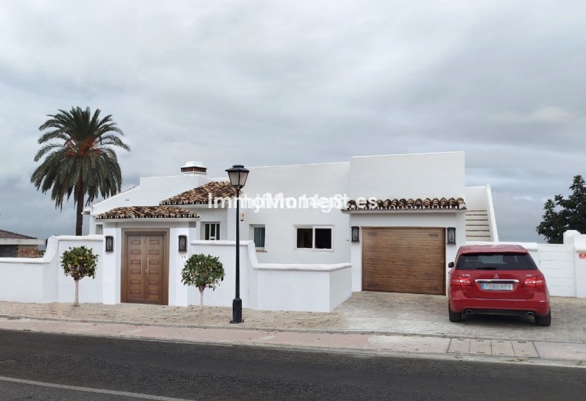 Wiederverkauf - Freistehende Villa - Marbella - Nueva Andalucía