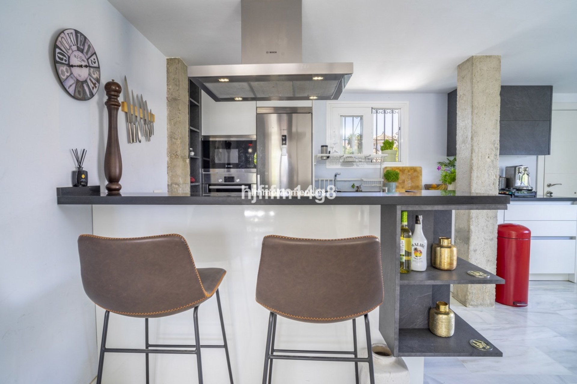 Wiederverkauf - Freistehende Villa - Marbella - Nueva Andalucía