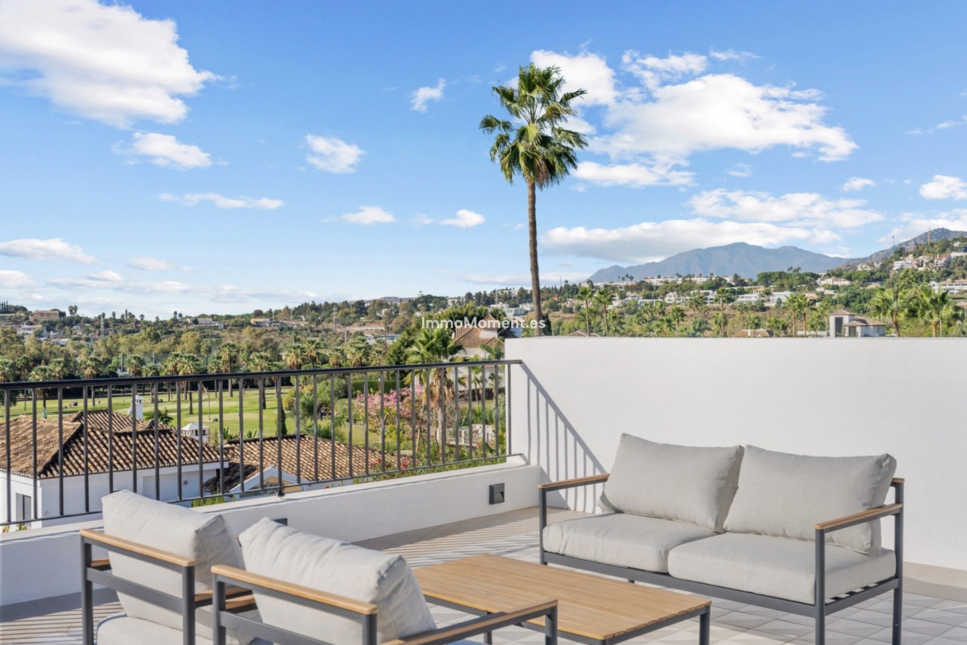 Wiederverkauf - Freistehende Villa - Marbella - Nueva Andalucía