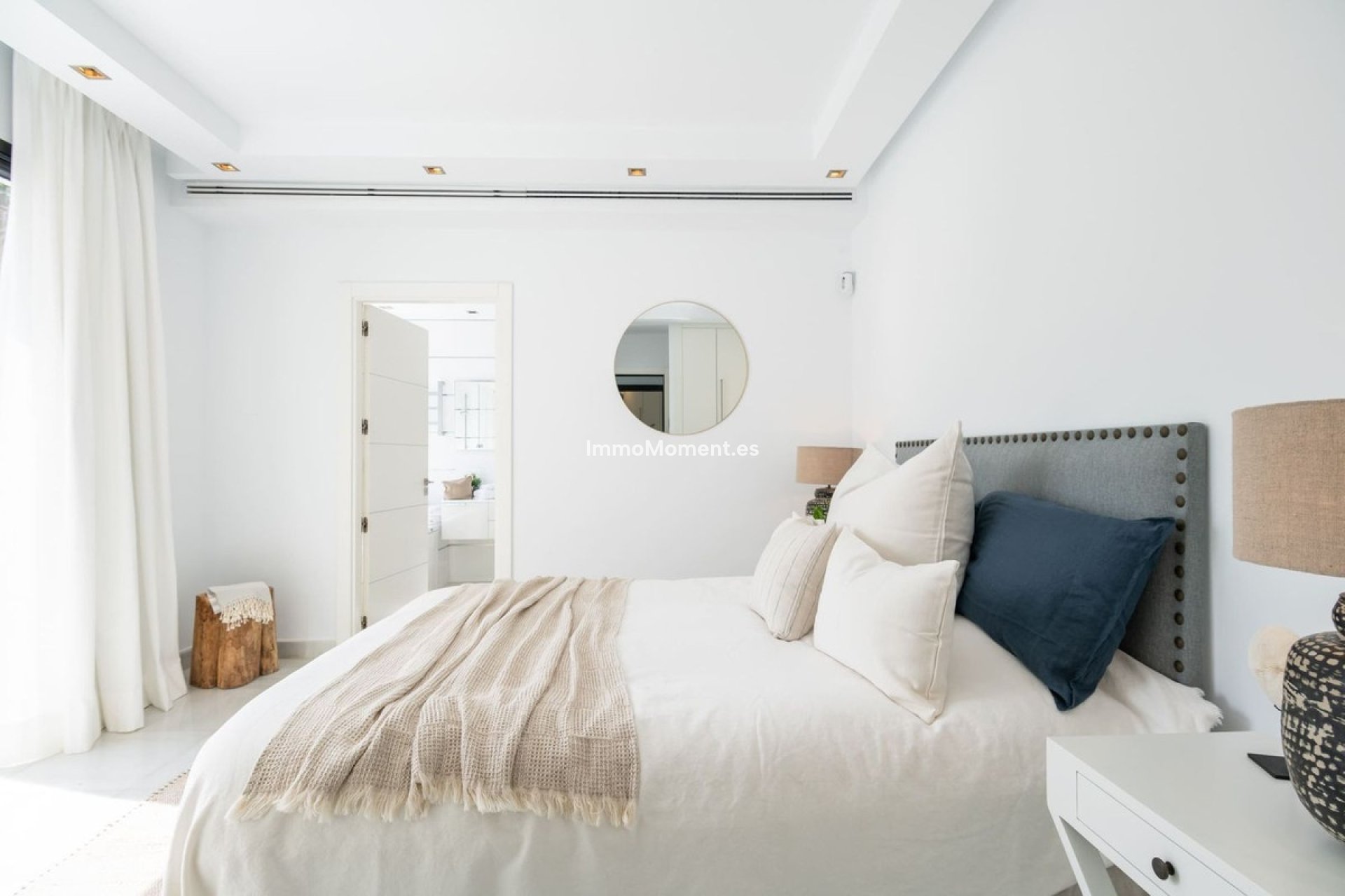 Wiederverkauf - Freistehende Villa - Marbella - Nueva Andalucía