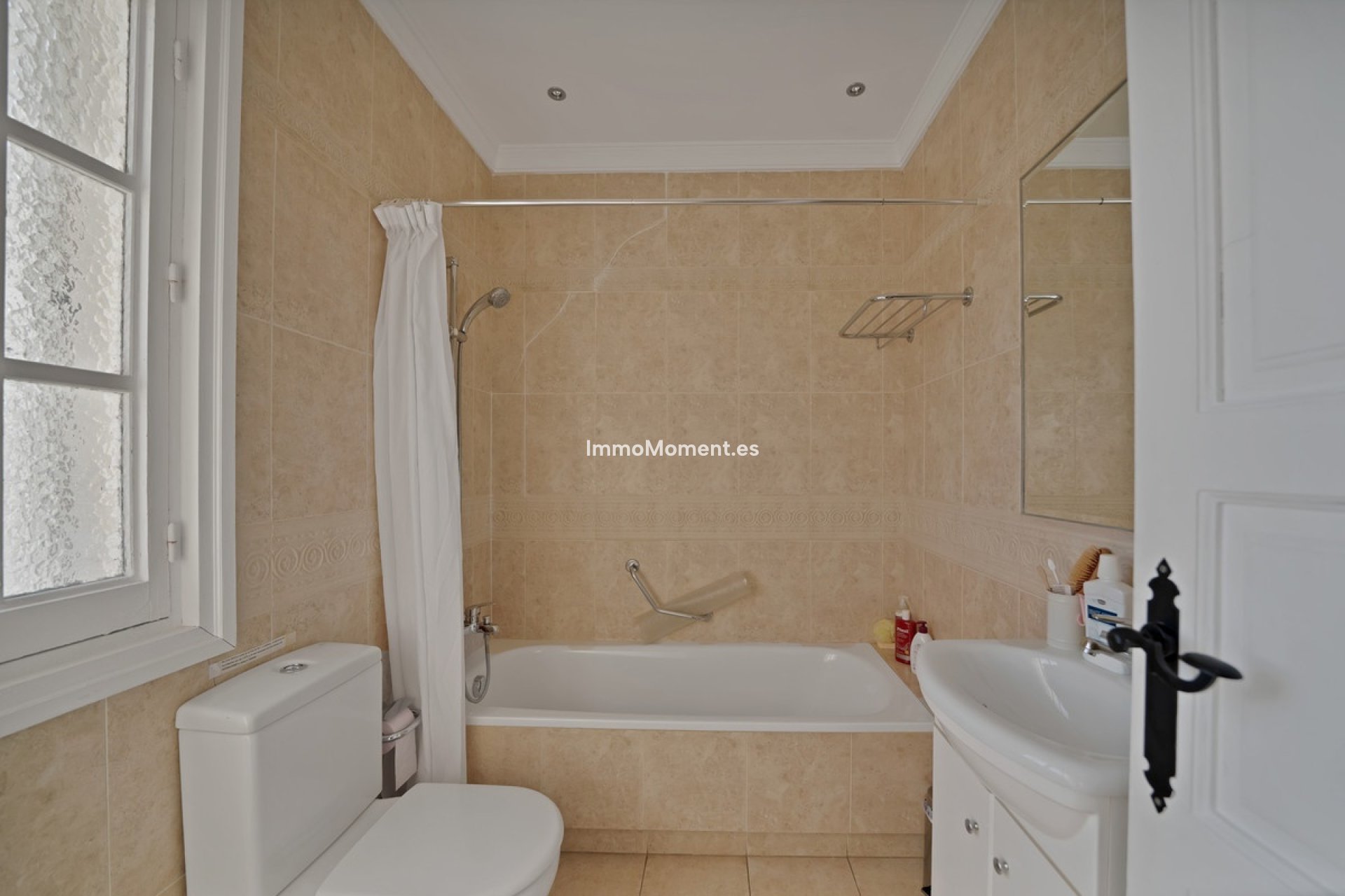 Wiederverkauf - Freistehende Villa - Marbella - Nueva Andalucía