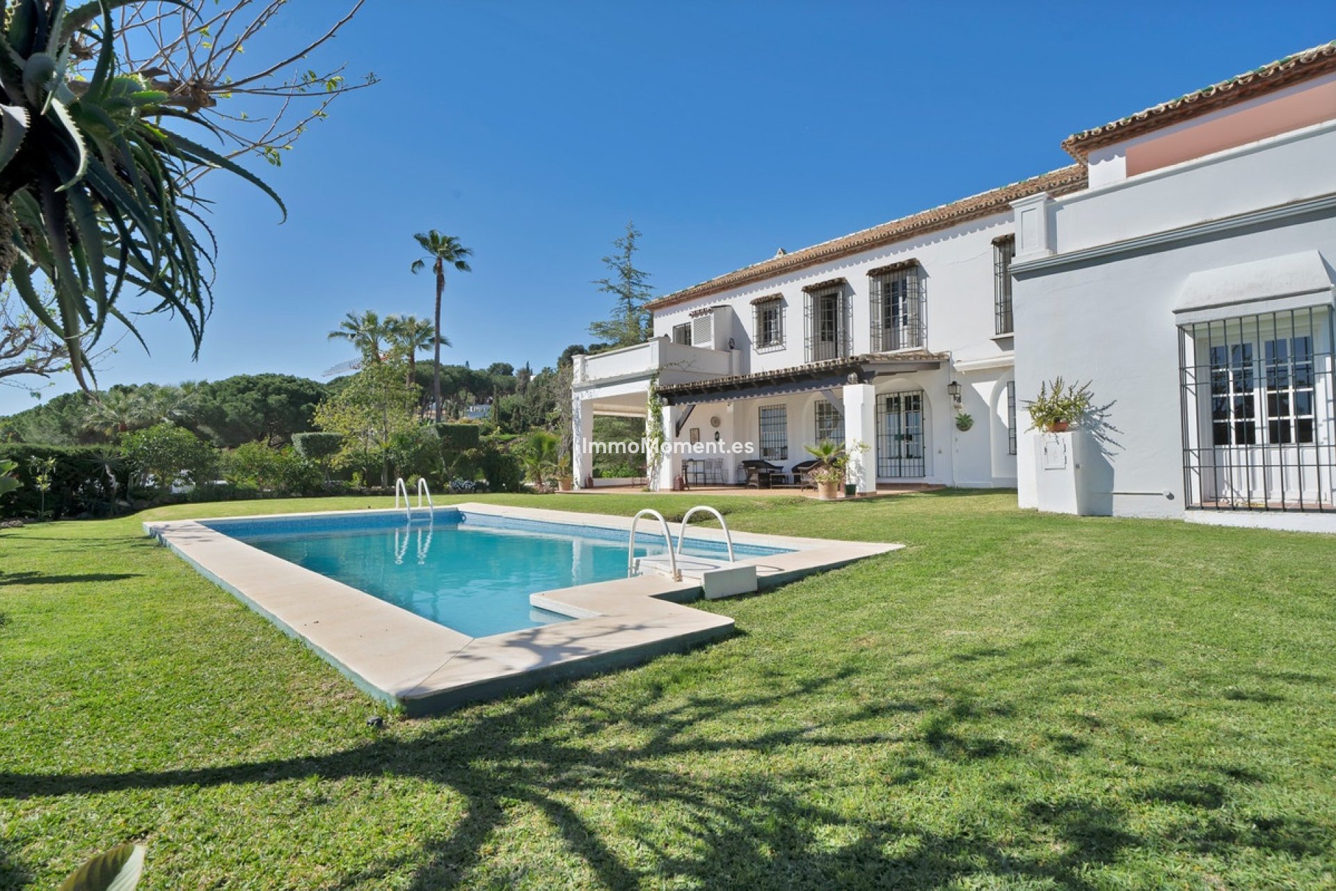 Wiederverkauf - Freistehende Villa - Marbella - Nueva Andalucía