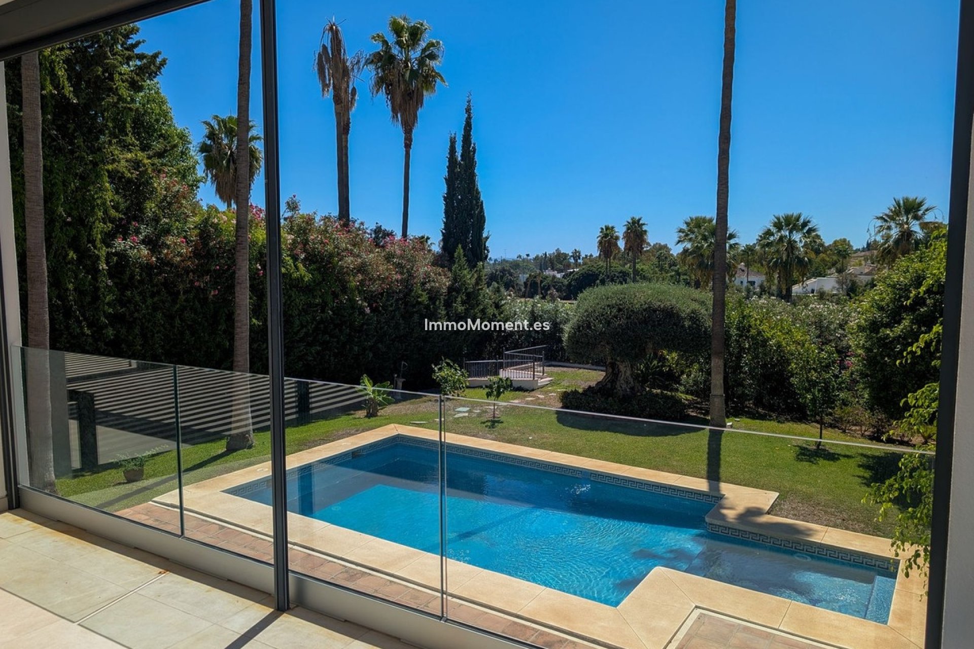 Wiederverkauf - Freistehende Villa - Marbella - Nueva Andalucía