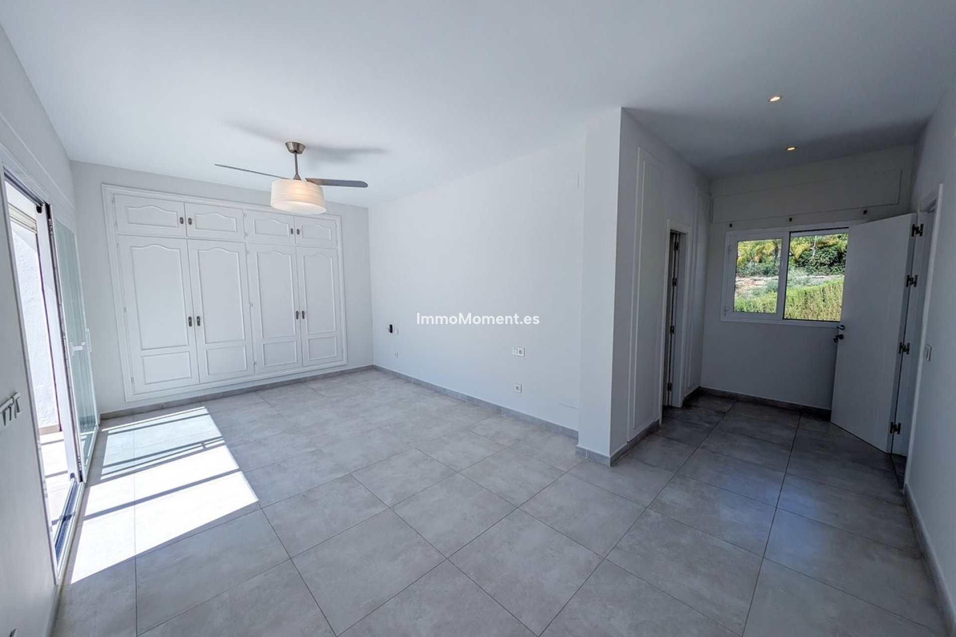 Wiederverkauf - Freistehende Villa - Marbella - Nueva Andalucía