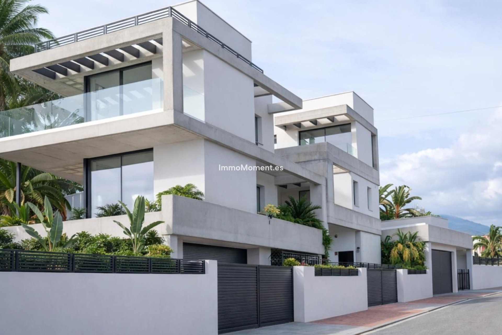 Wiederverkauf - Freistehende Villa - Marbella - Nueva Andalucía