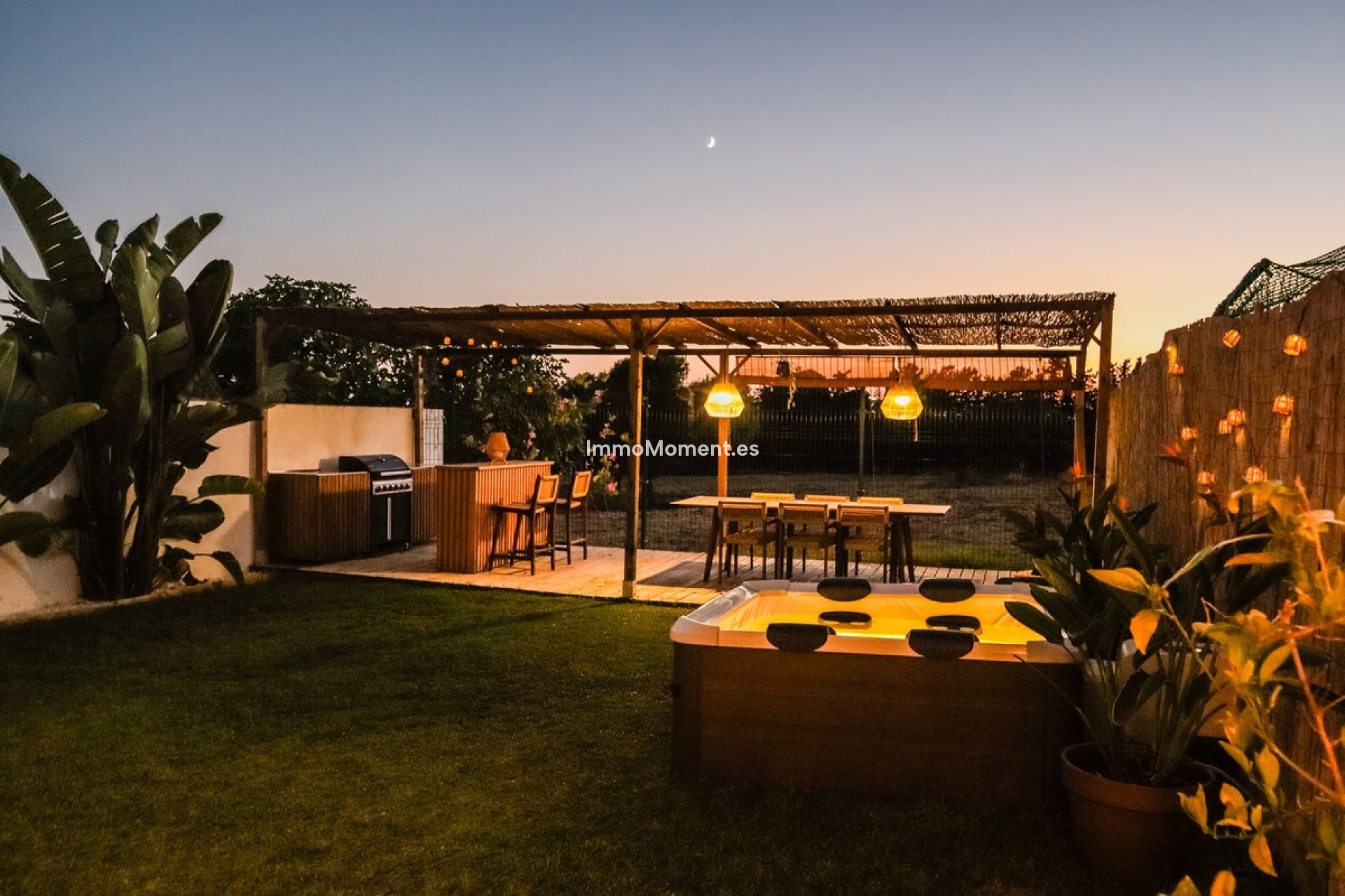 Wiederverkauf - Freistehende Villa - Marbella - Nueva Andalucía