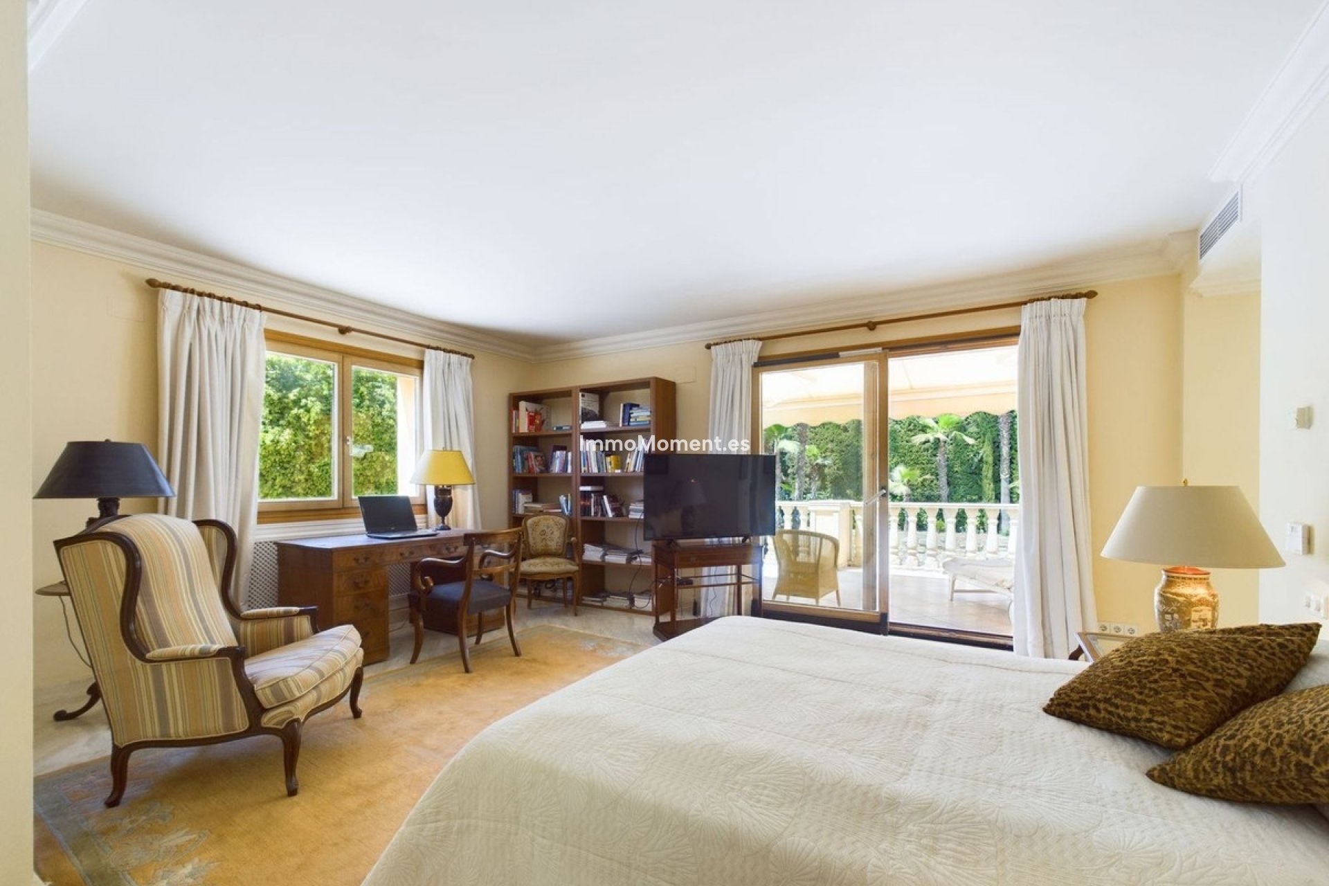 Wiederverkauf - Freistehende Villa - Marbella - Nueva Andalucía