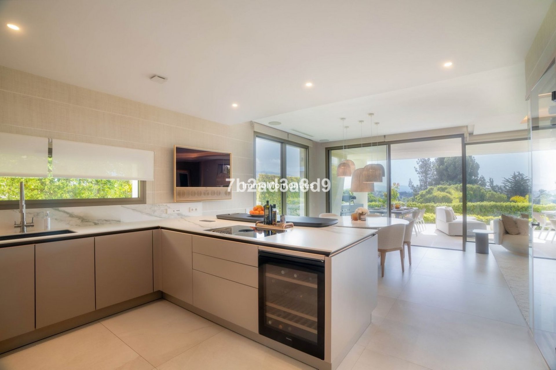 Wiederverkauf - Freistehende Villa - Marbella - Nueva Andalucía