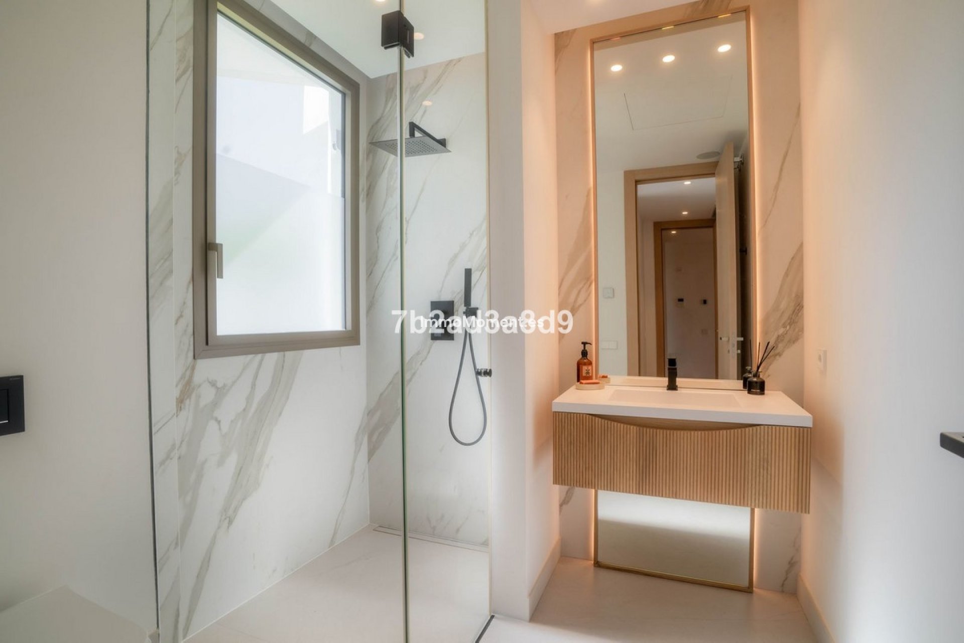 Wiederverkauf - Freistehende Villa - Marbella - Nueva Andalucía