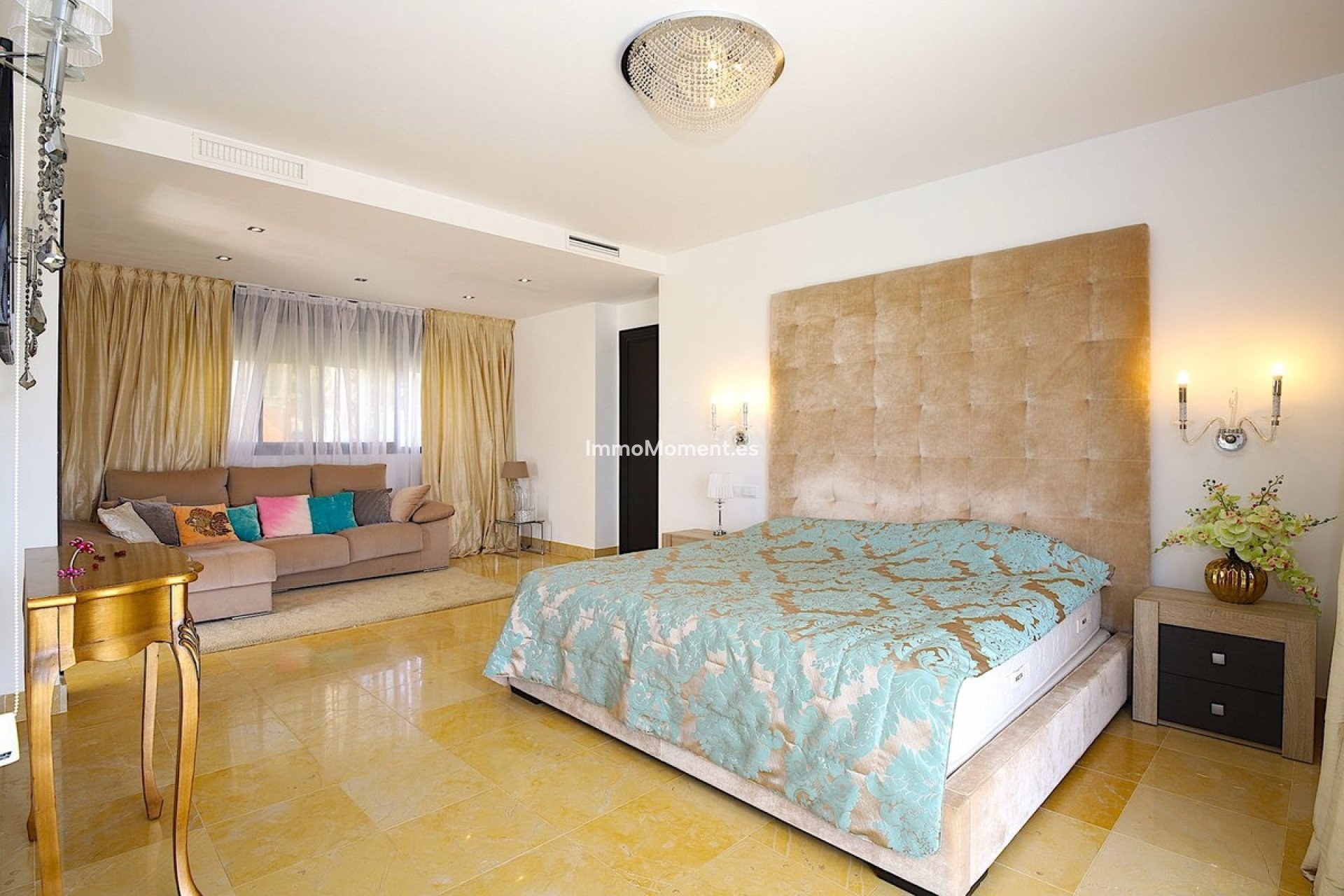 Wiederverkauf - Freistehende Villa - Marbella - Nueva Andalucía