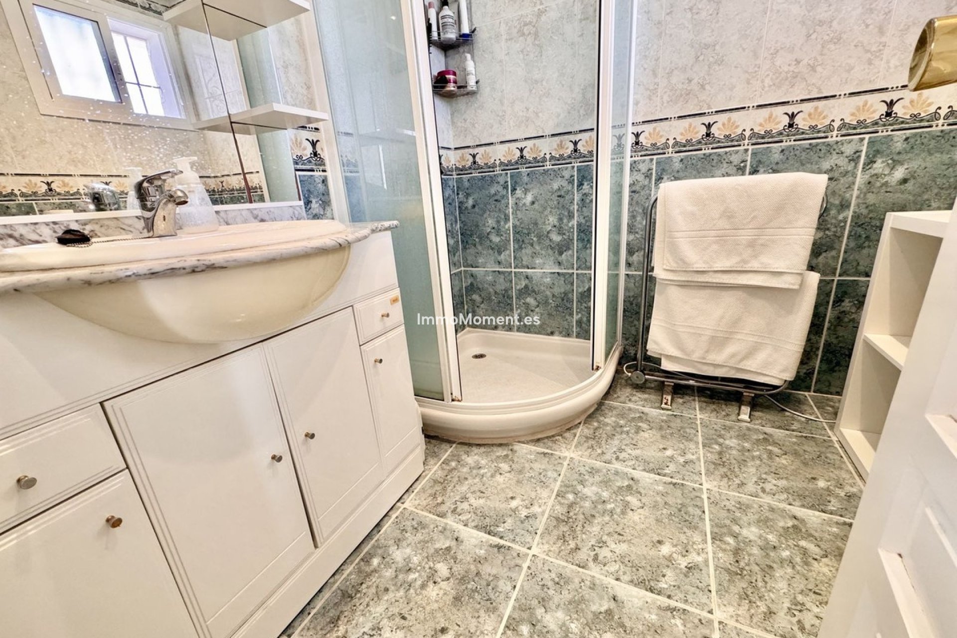 Wiederverkauf - Freistehende Villa - Marbella - Nueva Andalucía