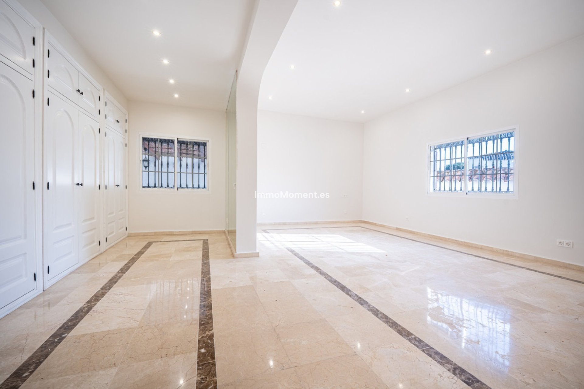Wiederverkauf - Freistehende Villa - Marbella - Nueva Andalucía