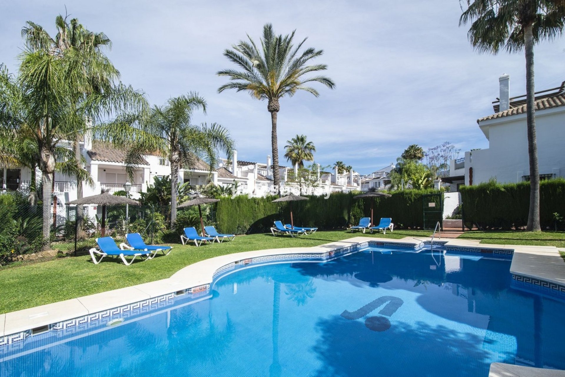 Wiederverkauf - Freistehende Villa - Marbella - Nueva Andalucía