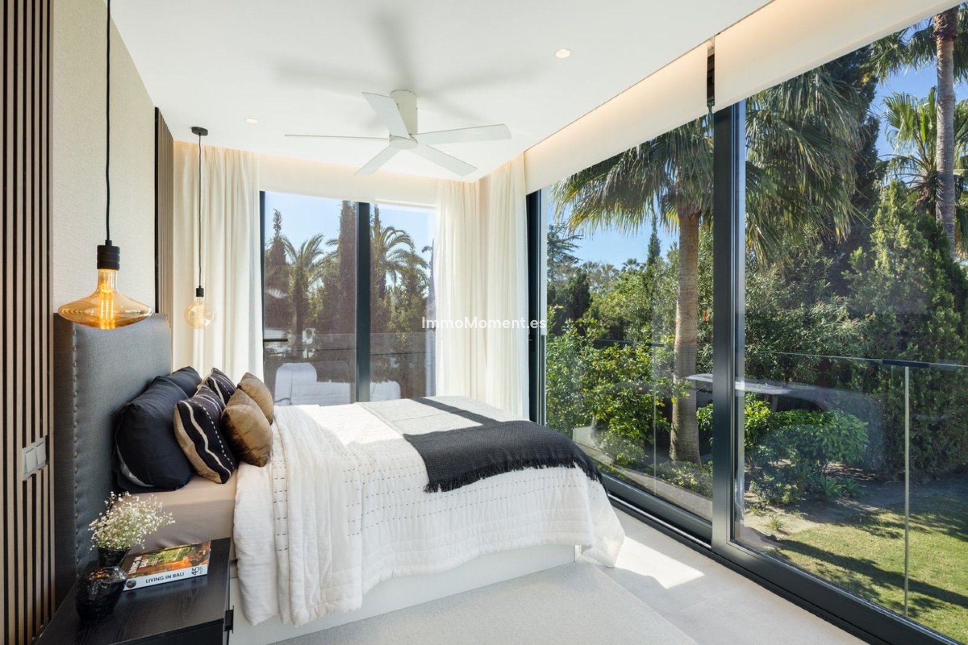 Wiederverkauf - Freistehende Villa - Marbella - Nueva Andalucía