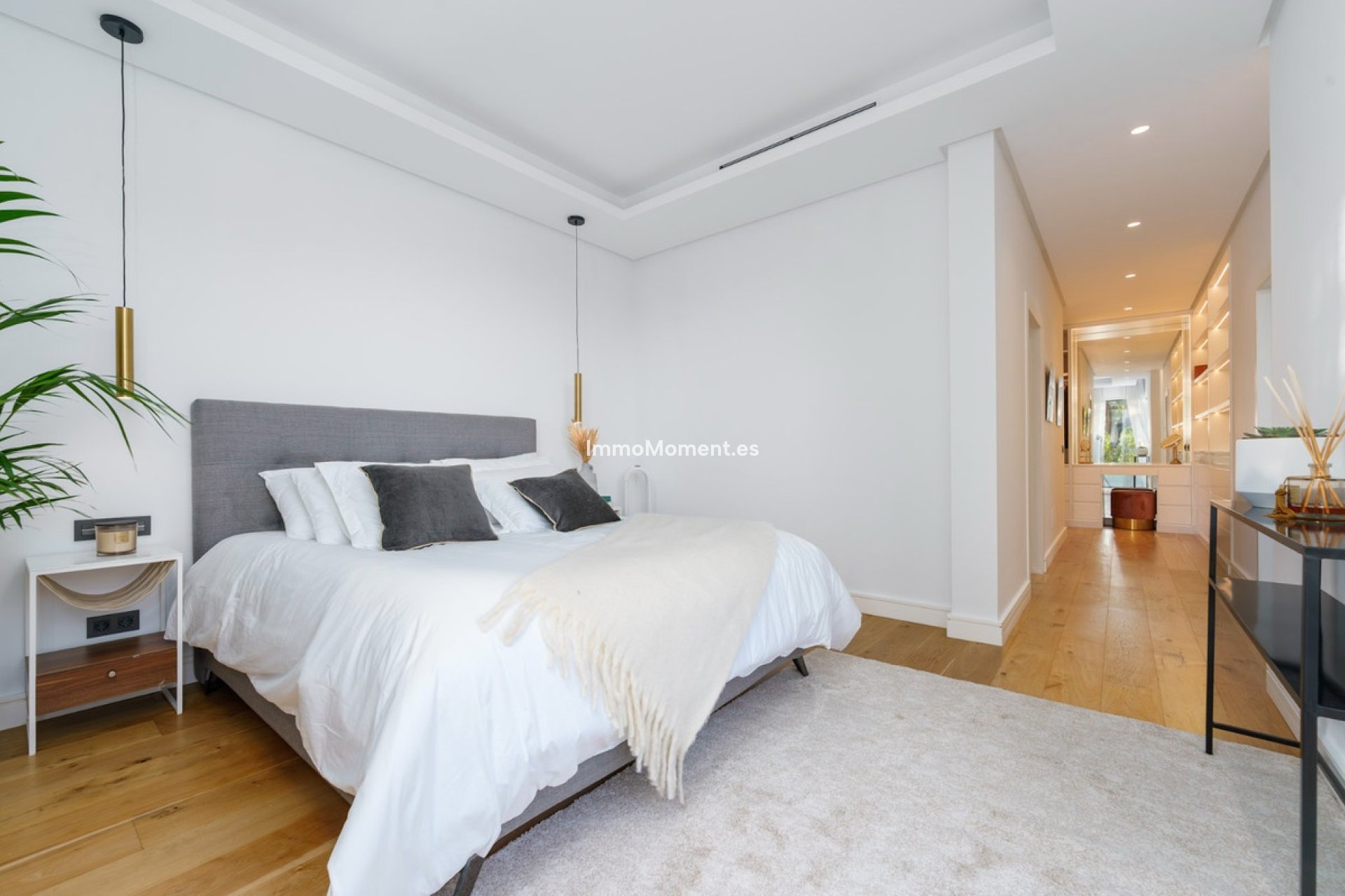 Wiederverkauf - Freistehende Villa - Marbella - Nueva Andalucía