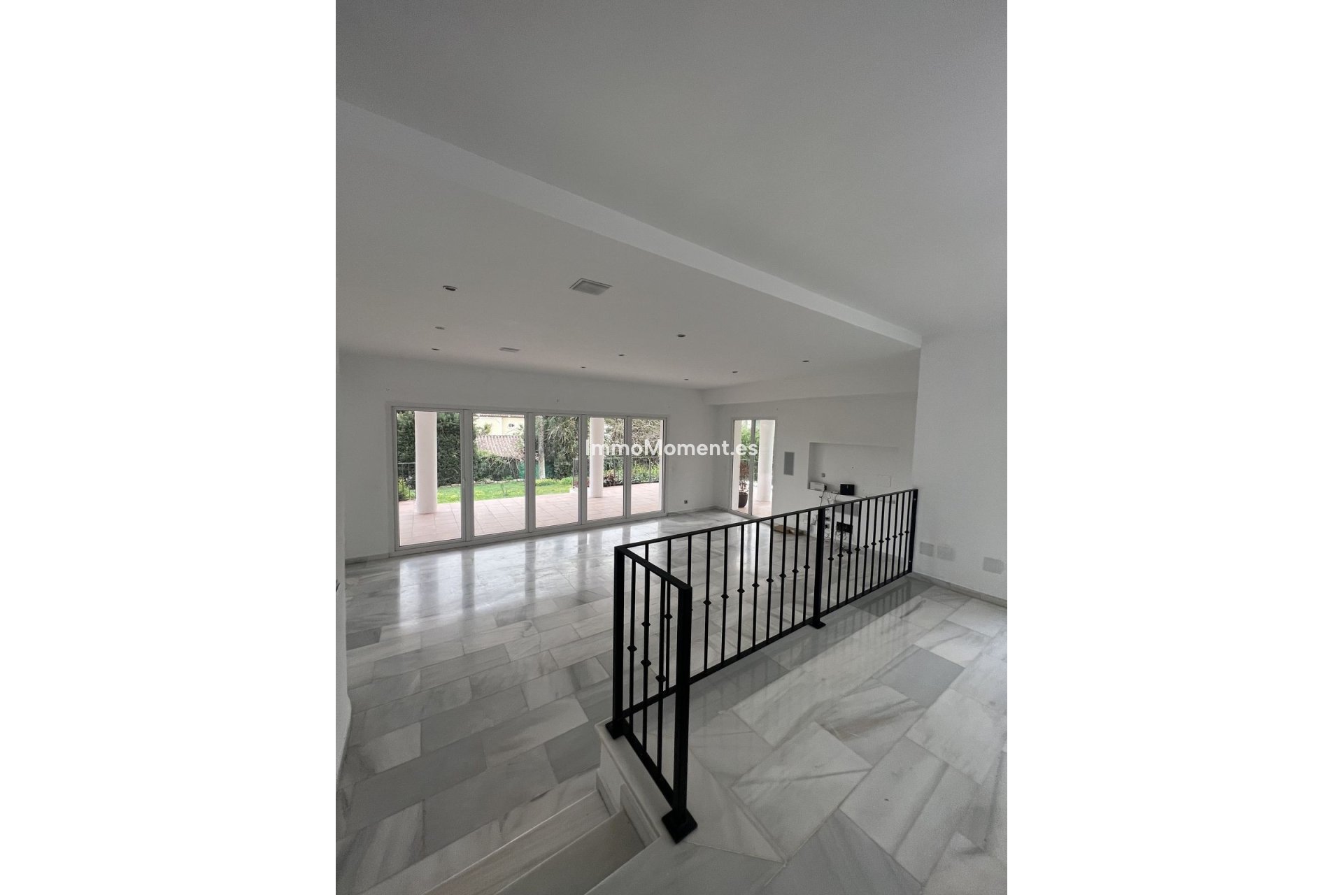 Wiederverkauf - Freistehende Villa - Marbella - Nueva Andalucía