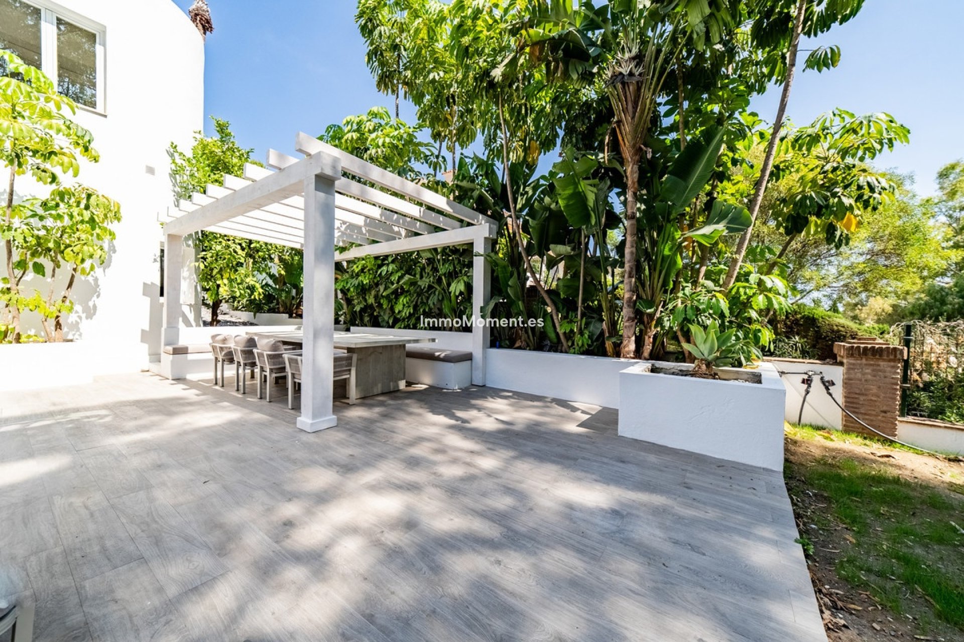 Wiederverkauf - Freistehende Villa - Marbella - Nueva Andalucía