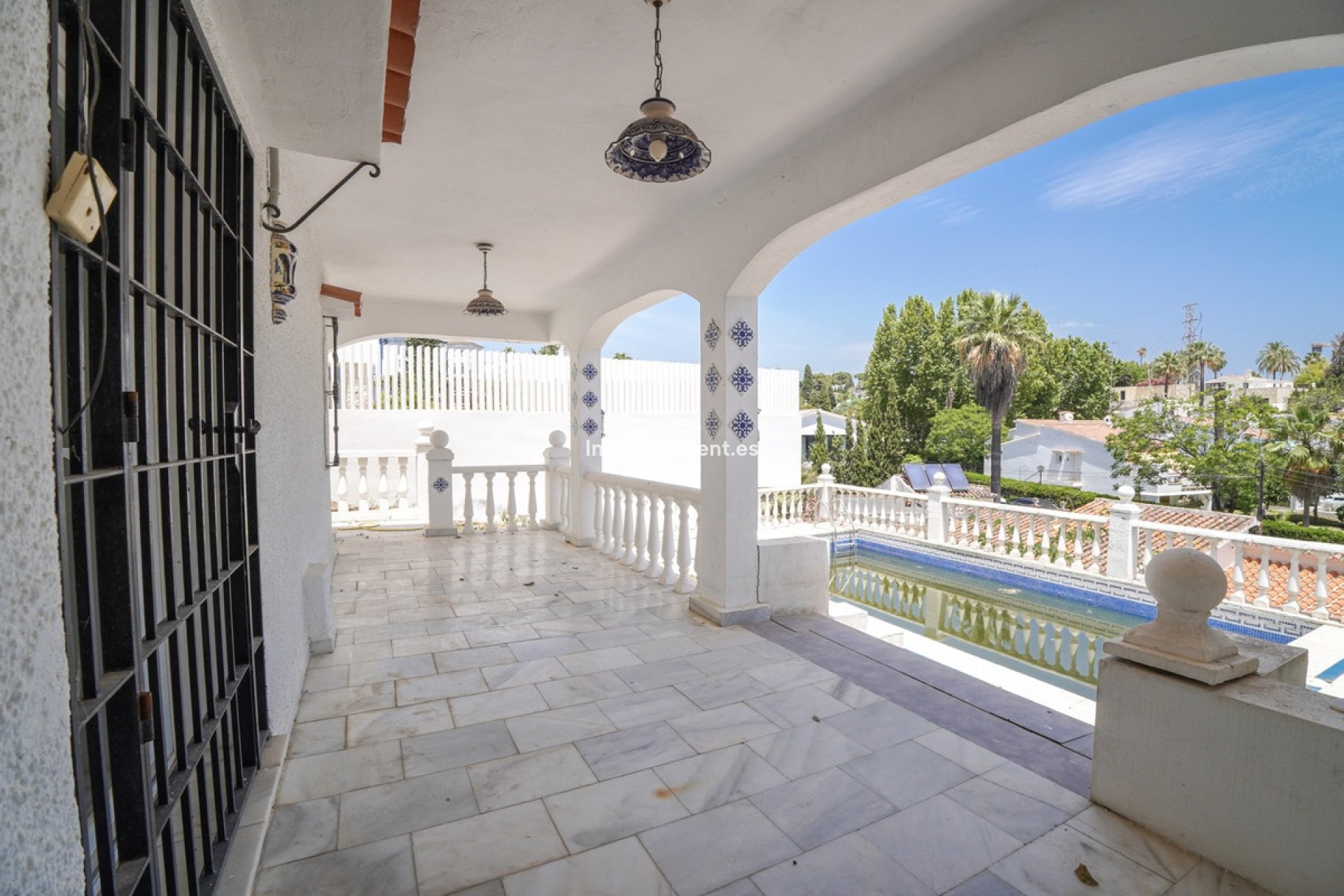 Wiederverkauf - Freistehende Villa - Marbella - Nueva Andalucía