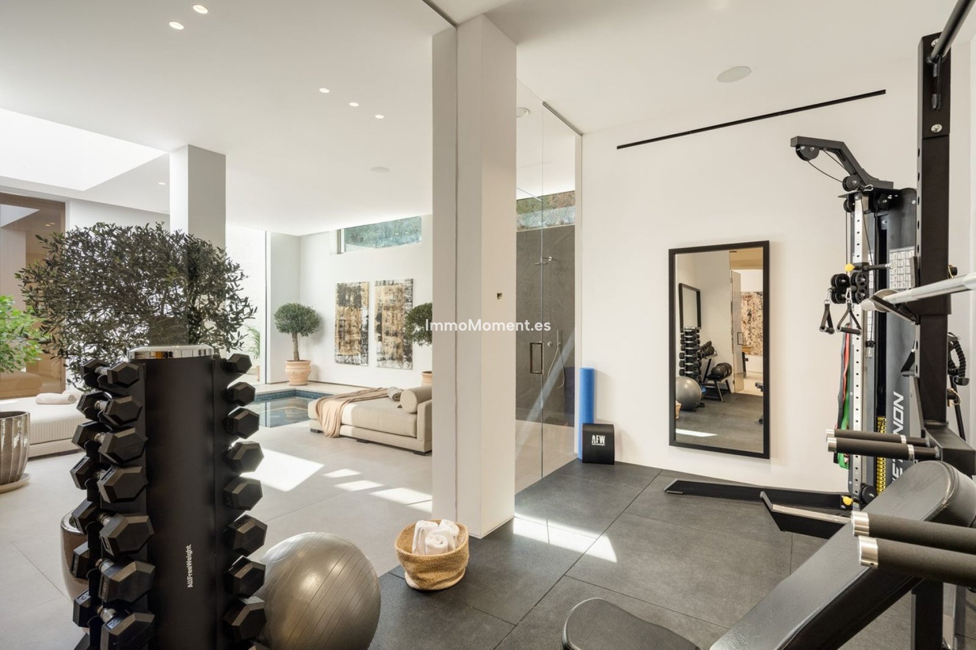 Wiederverkauf - Freistehende Villa - Marbella - Nueva Andalucía