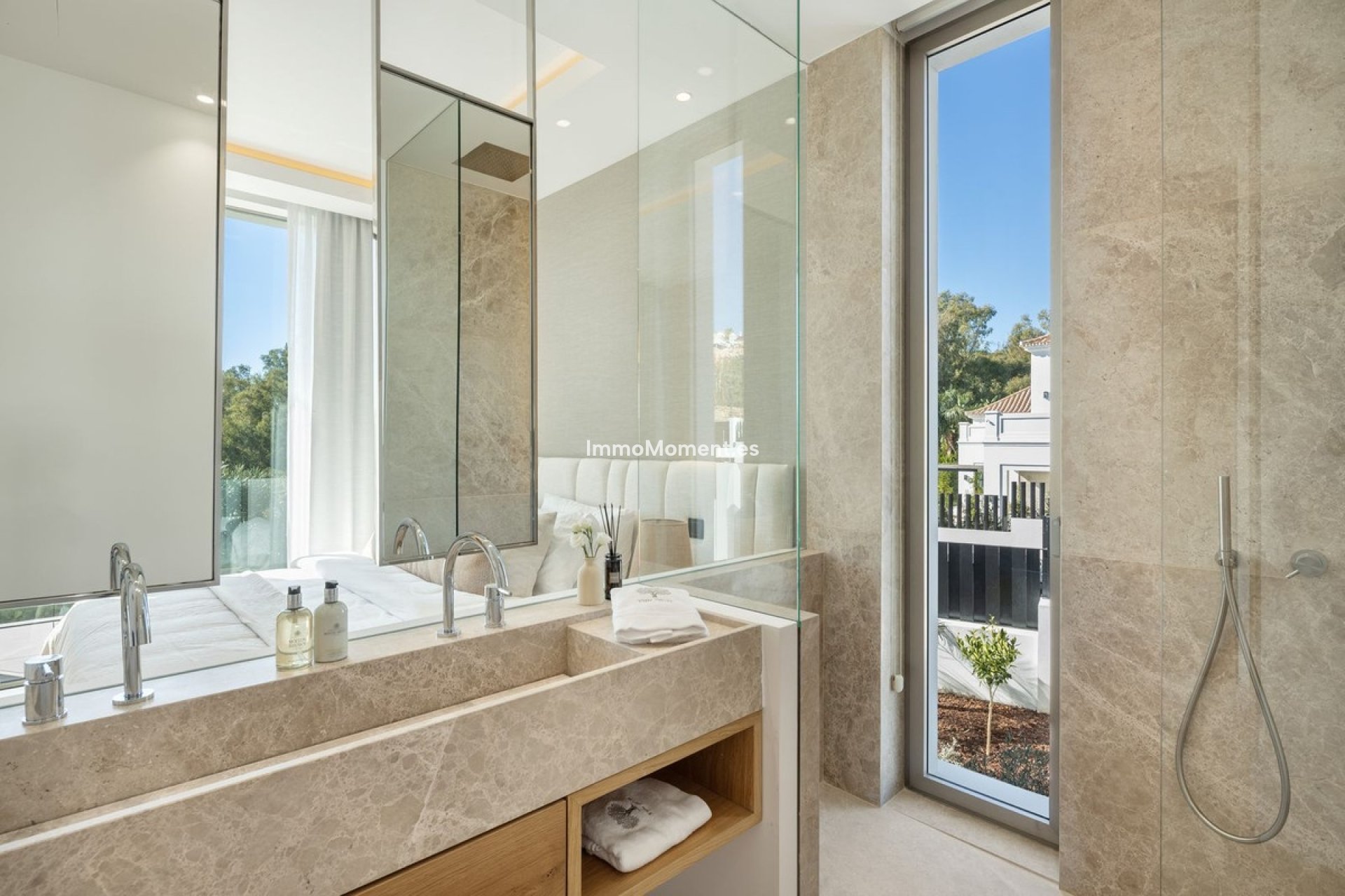 Wiederverkauf - Freistehende Villa - Marbella - Nueva Andalucía