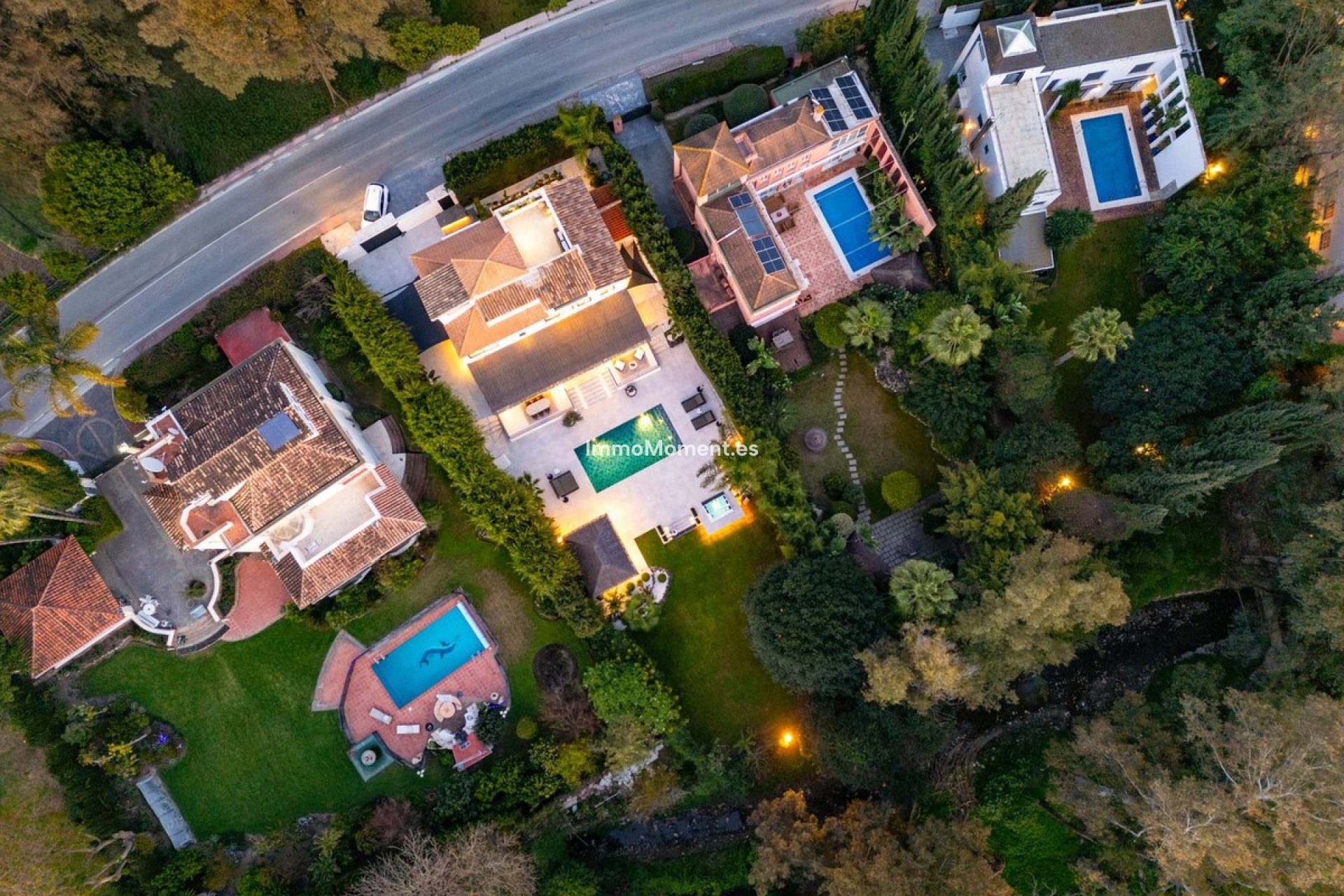 Wiederverkauf - Freistehende Villa - Marbella - Nueva Andalucía