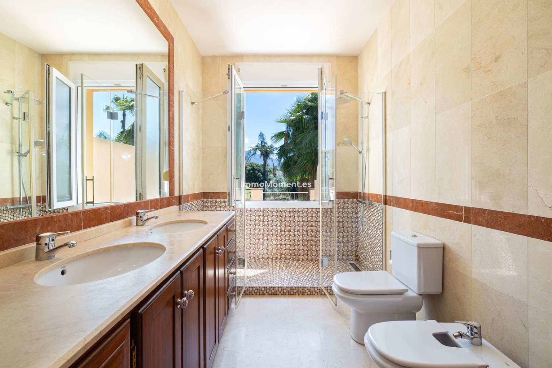 Wiederverkauf - Freistehende Villa - Marbella - Nueva Andalucía