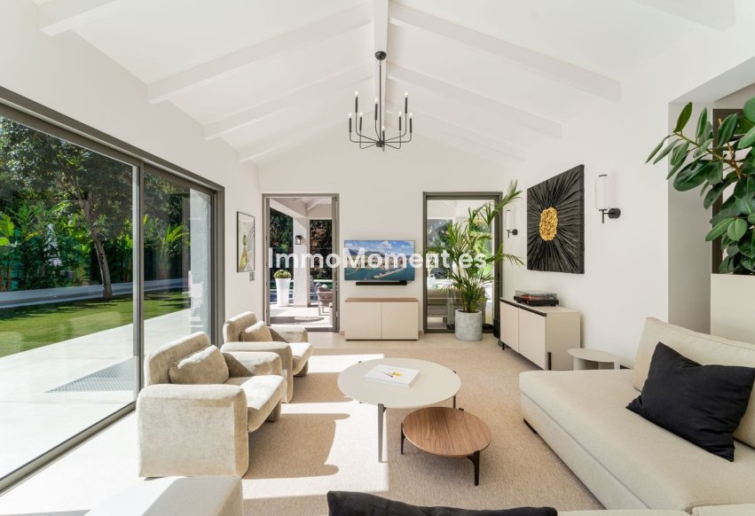 Wiederverkauf - Freistehende Villa - Marbella - Nueva Andalucía