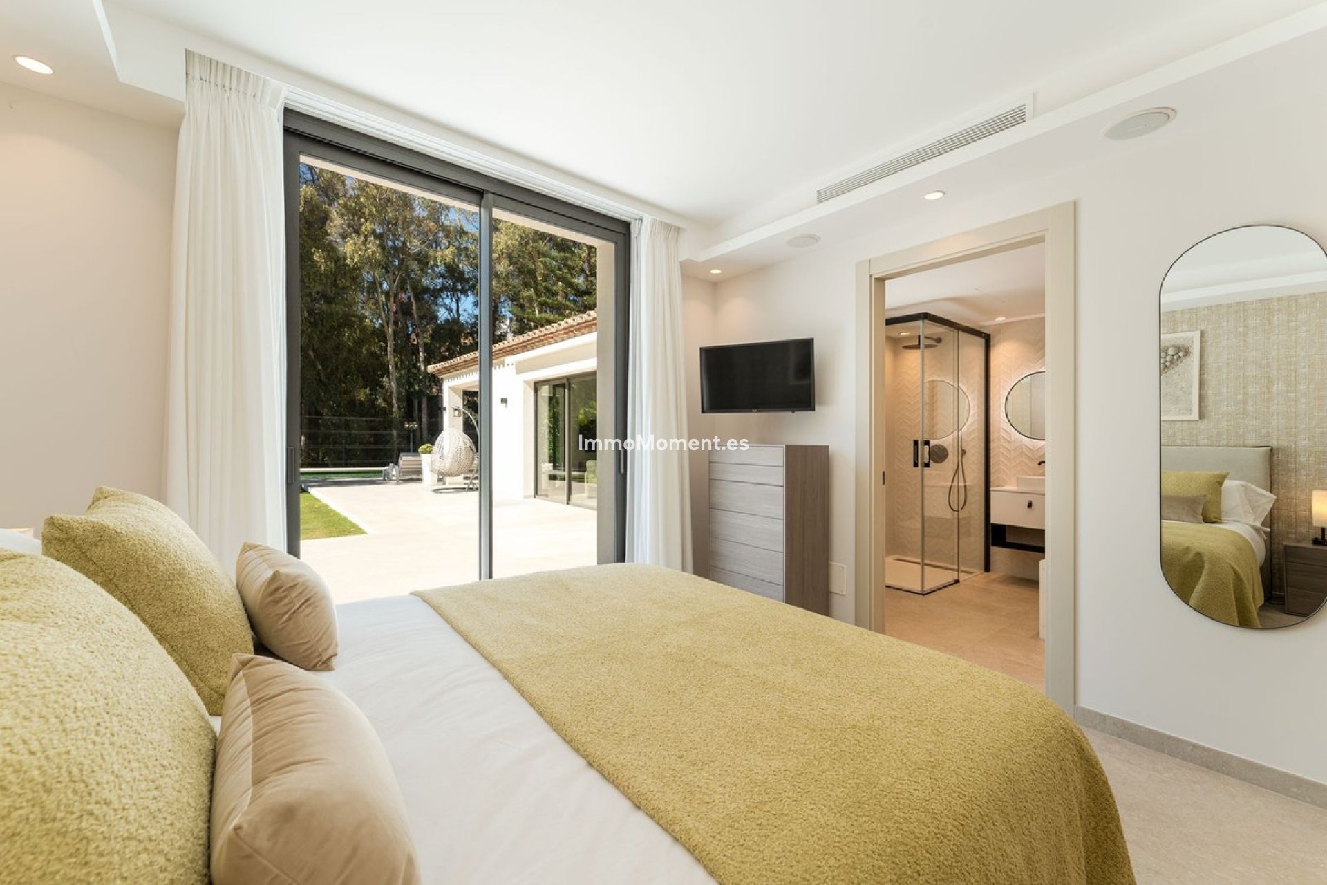 Wiederverkauf - Freistehende Villa - Marbella - Nueva Andalucía