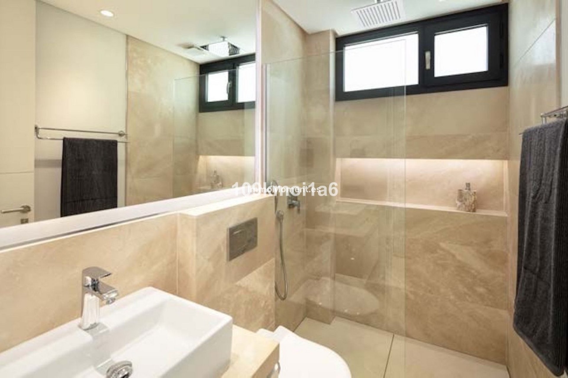 Wiederverkauf - Freistehende Villa - Marbella - Nueva Andalucía