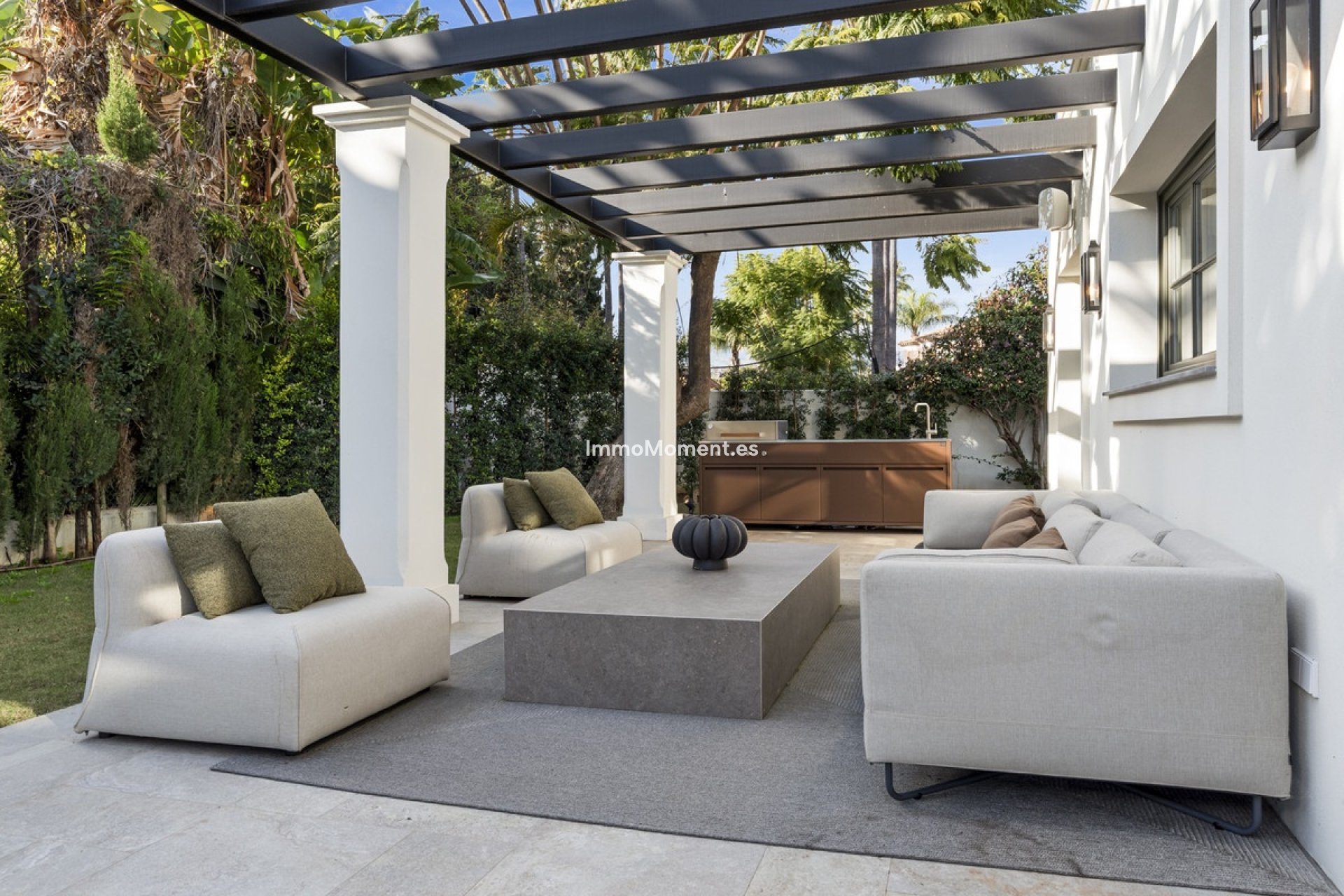 Wiederverkauf - Freistehende Villa - Marbella - Nueva Andalucía