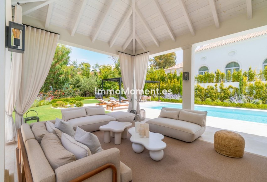Wiederverkauf - Freistehende Villa - Marbella - Nueva Andalucía