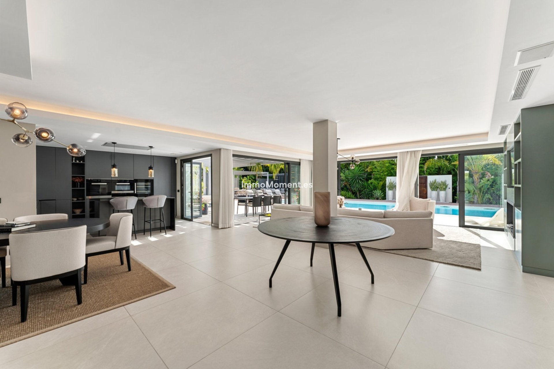 Wiederverkauf - Freistehende Villa - Marbella - Nueva Andalucía