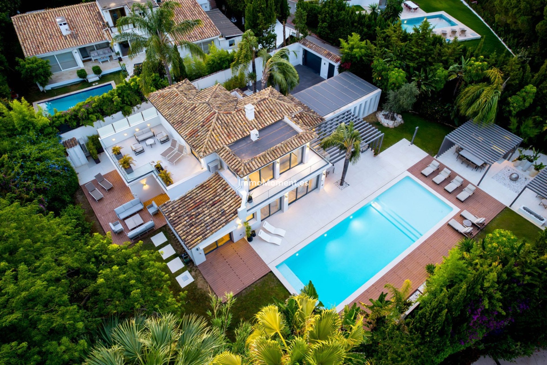 Wiederverkauf - Freistehende Villa - Marbella - Nueva Andalucía