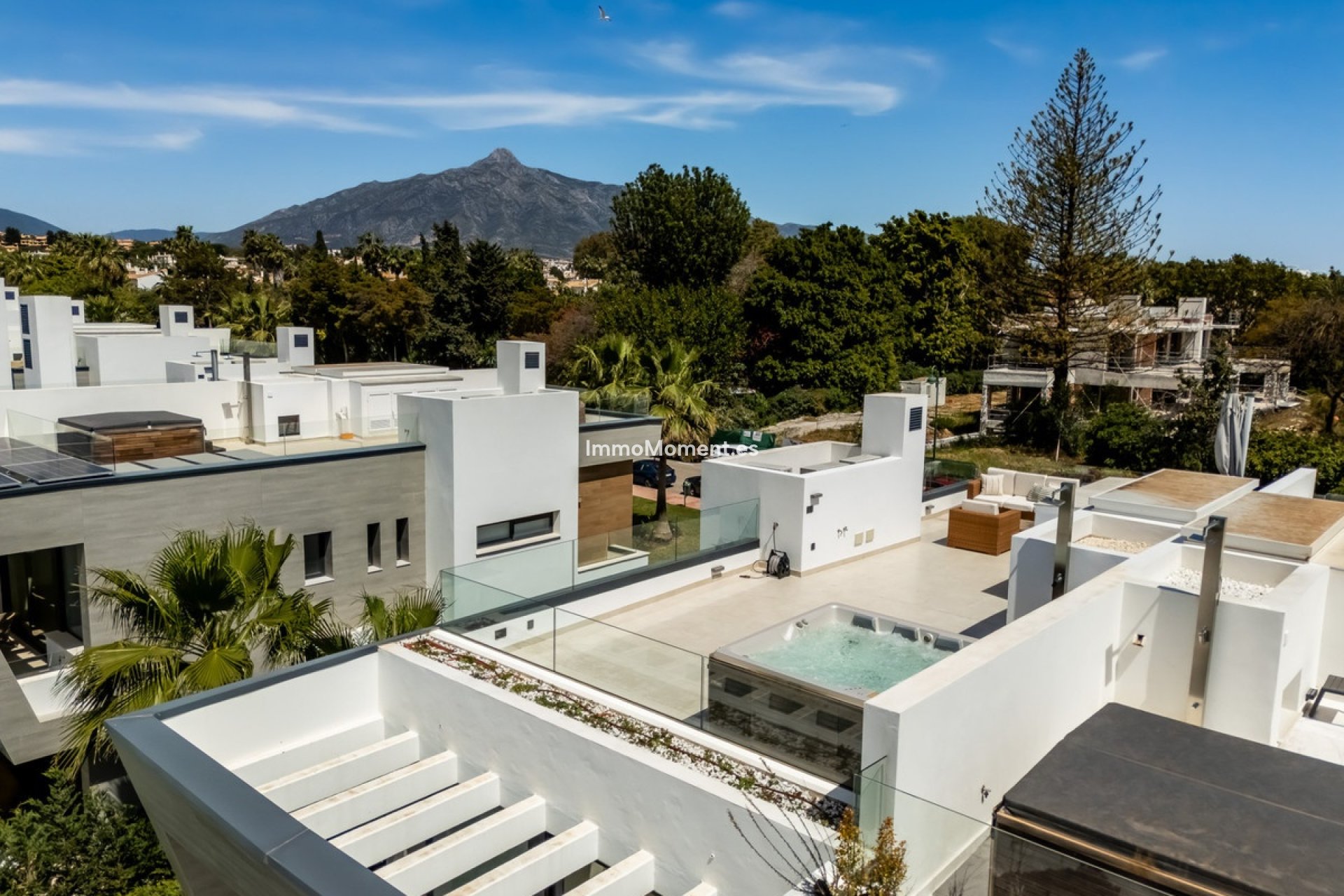 Wiederverkauf - Freistehende Villa - Marbella - Puerto Banús