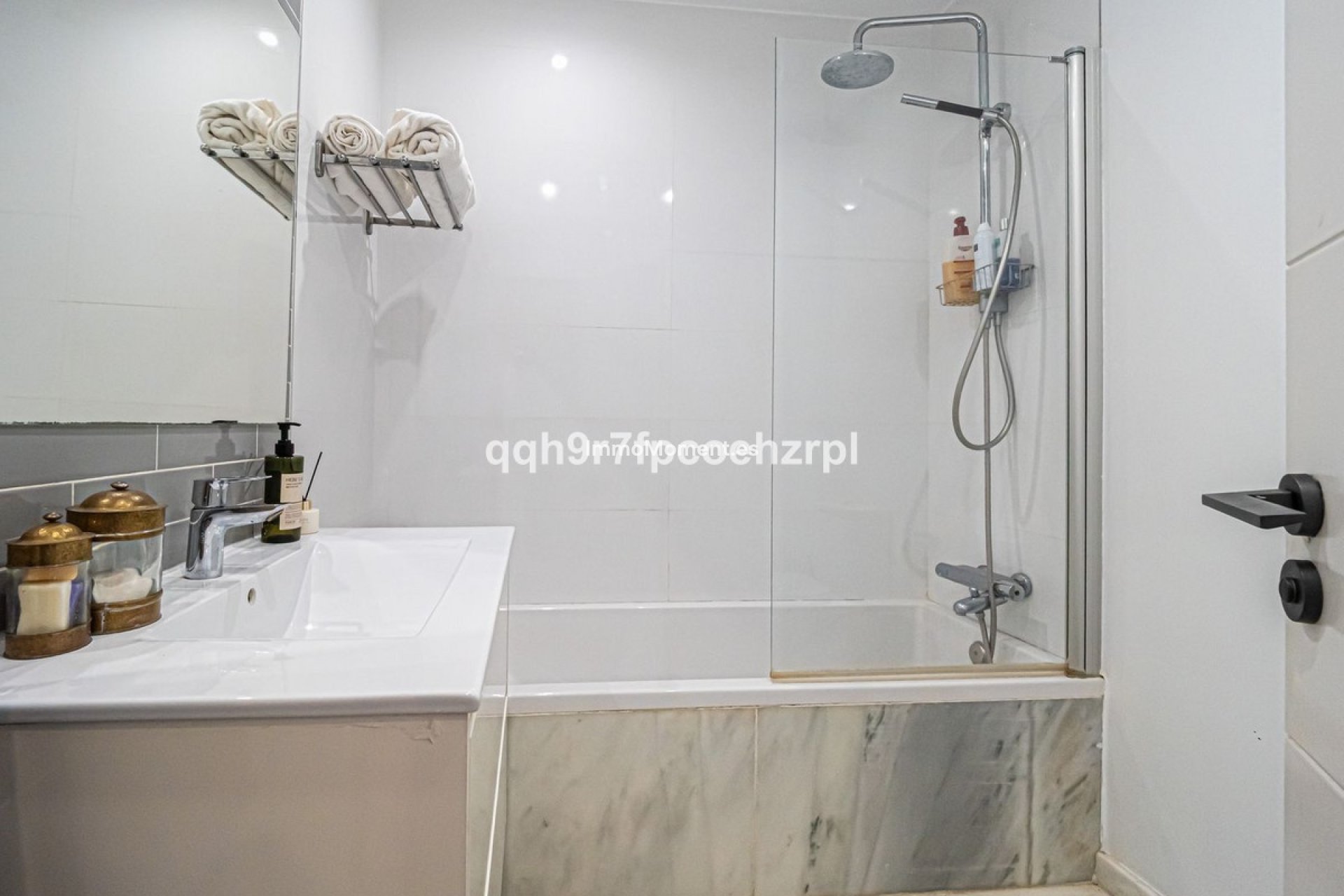 Wiederverkauf - Freistehende Villa - Marbella - Reserva de Marbella