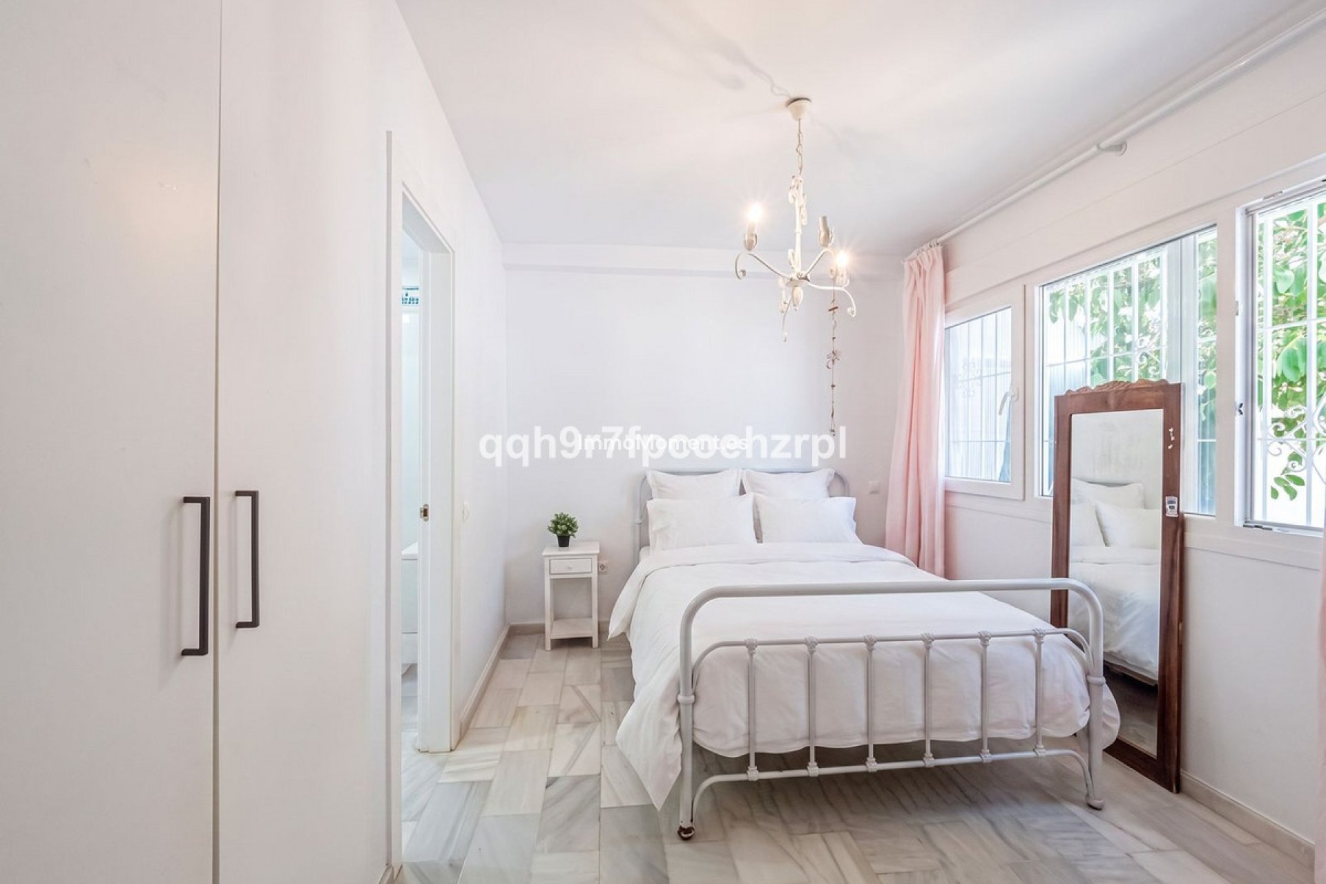 Wiederverkauf - Freistehende Villa - Marbella - Reserva de Marbella