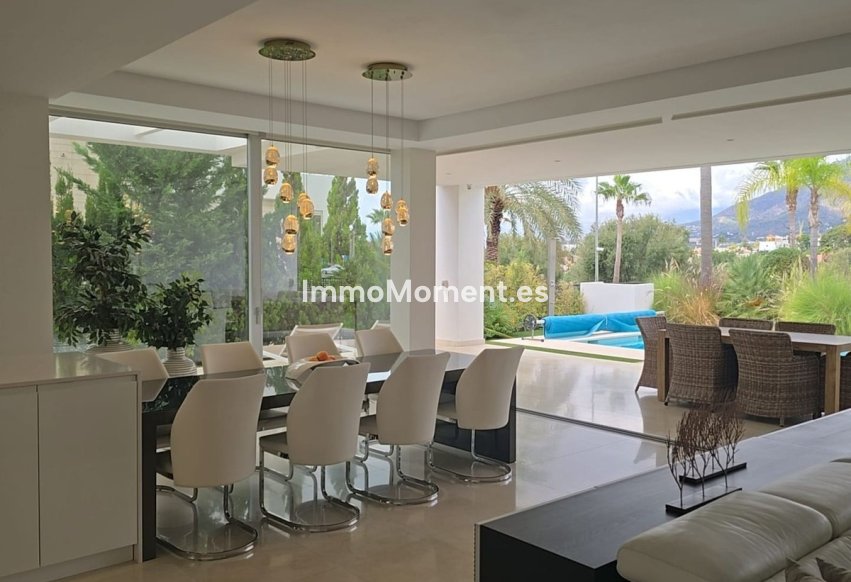 Wiederverkauf - Freistehende Villa - Marbella - Río Real