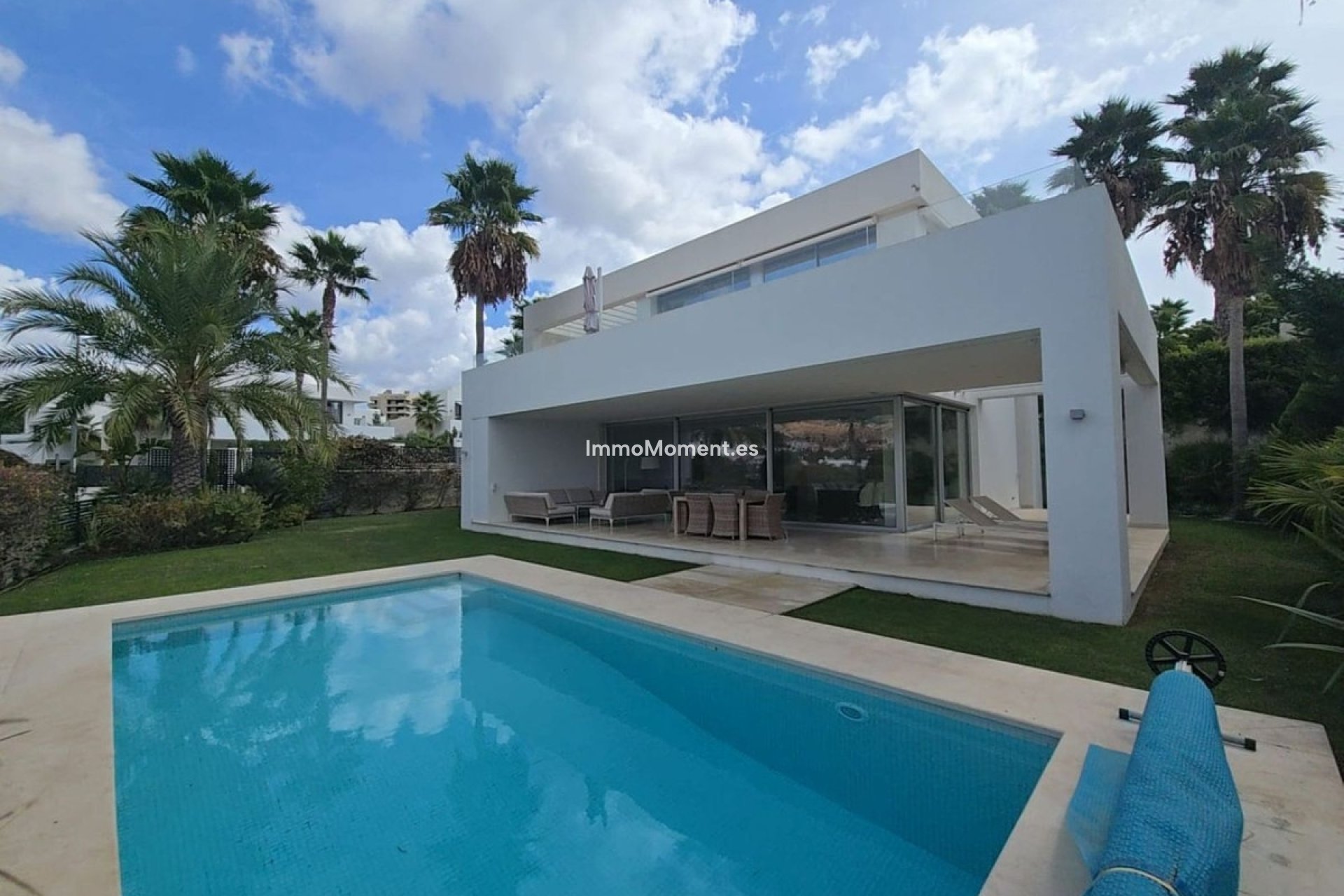 Wiederverkauf - Freistehende Villa - Marbella - Río Real