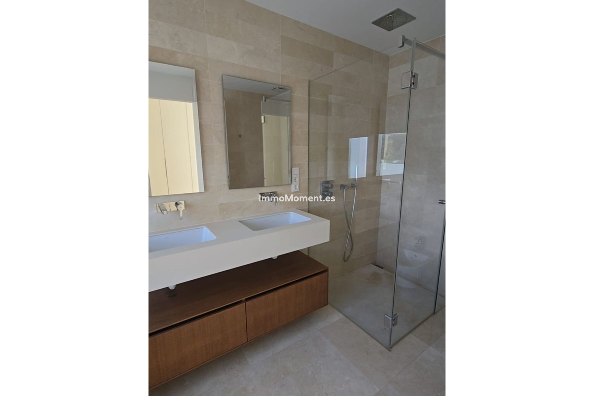 Wiederverkauf - Freistehende Villa - Marbella - Río Real