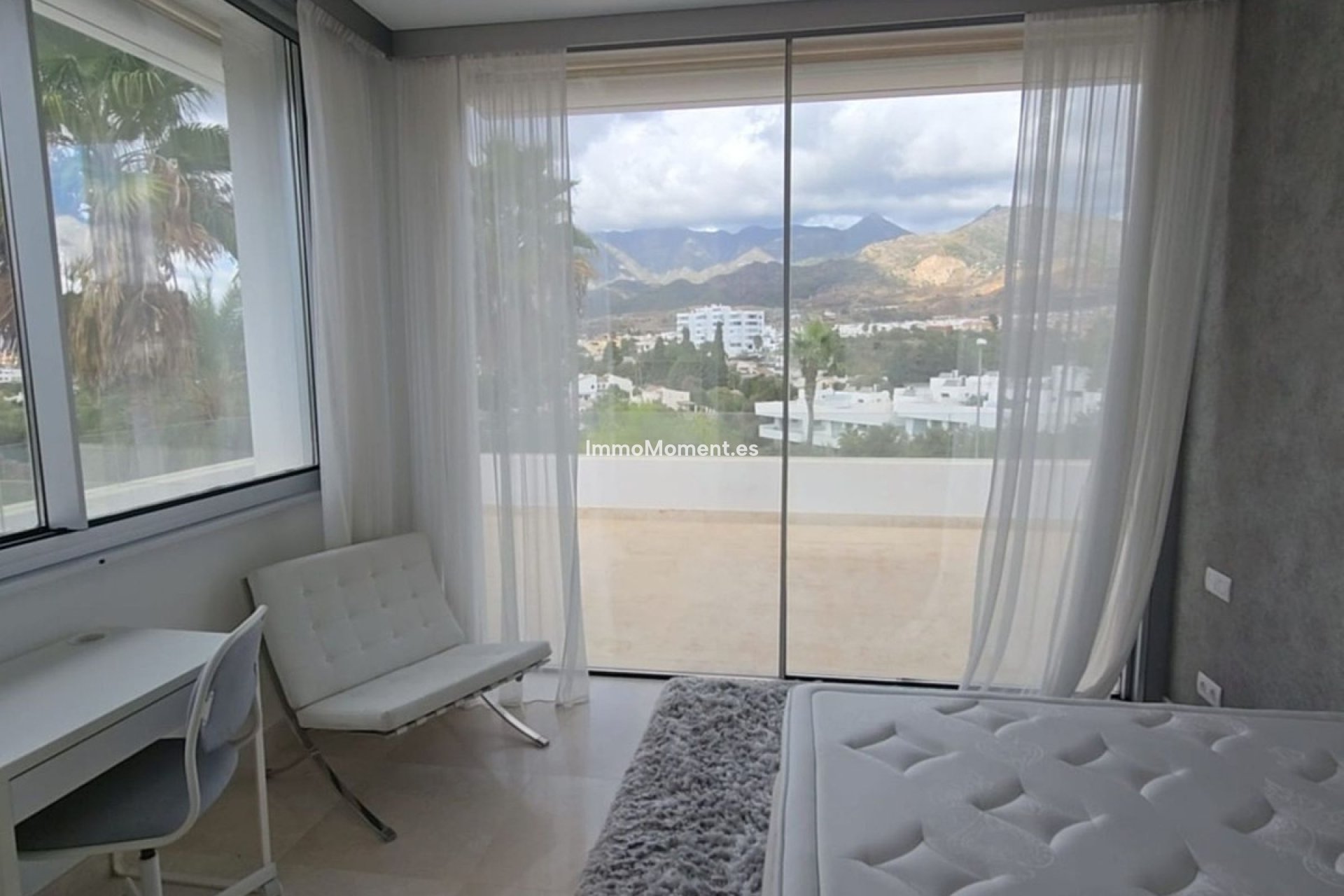 Wiederverkauf - Freistehende Villa - Marbella - Río Real
