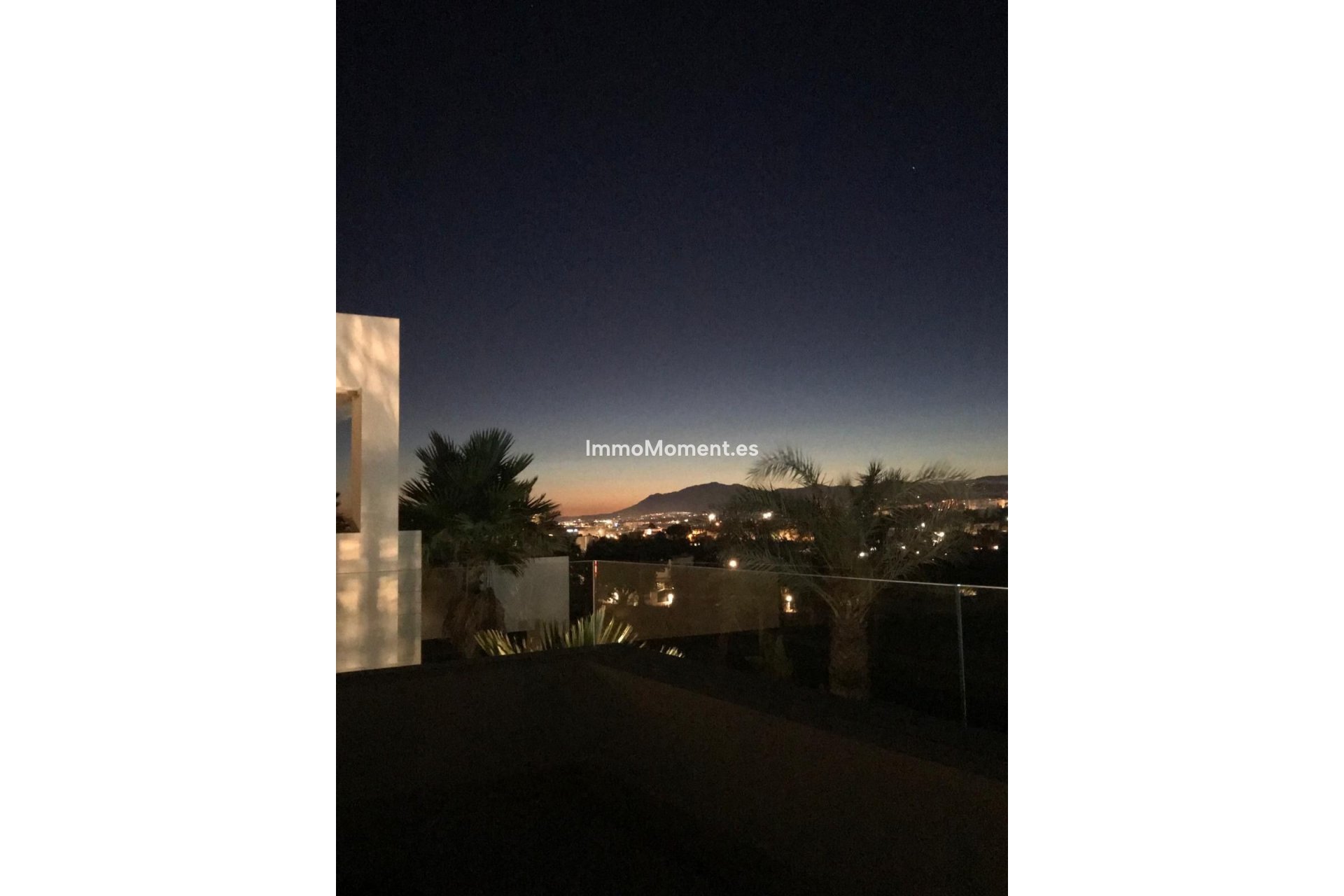 Wiederverkauf - Freistehende Villa - Marbella - Río Real