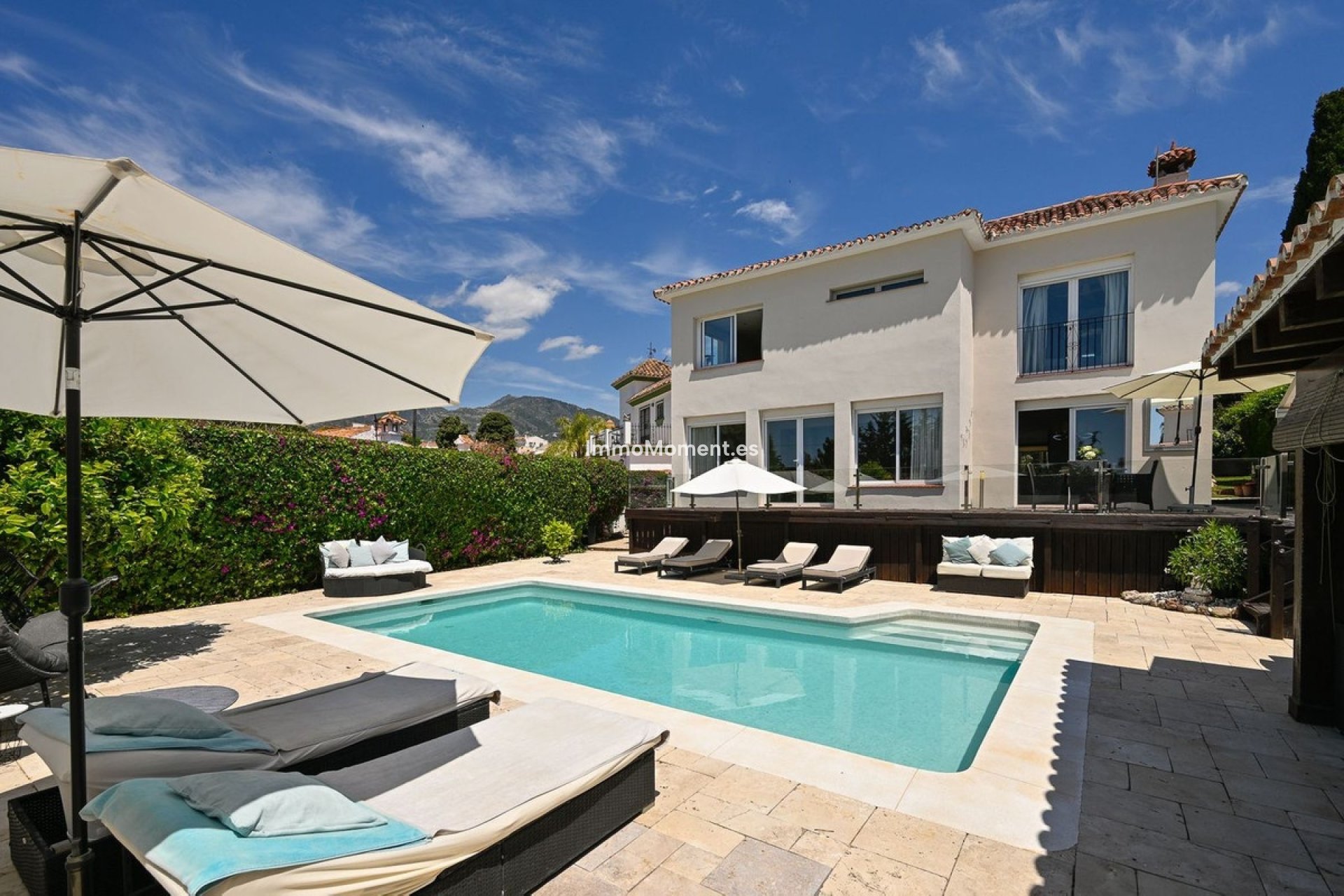 Wiederverkauf - Freistehende Villa - Marbella - Río Real