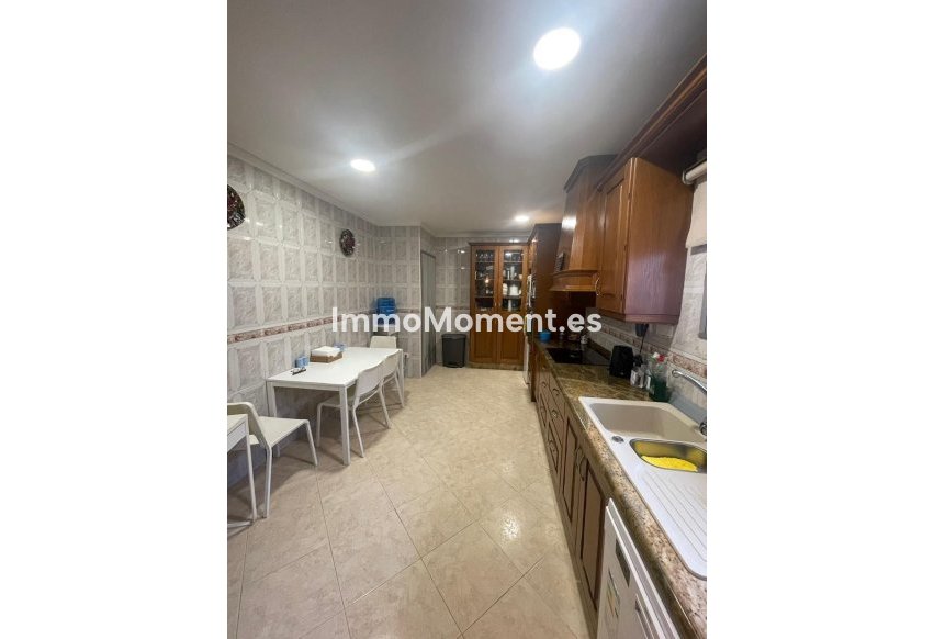 Wiederverkauf - Freistehende Villa - Marbella - San Pedro de Alcántara