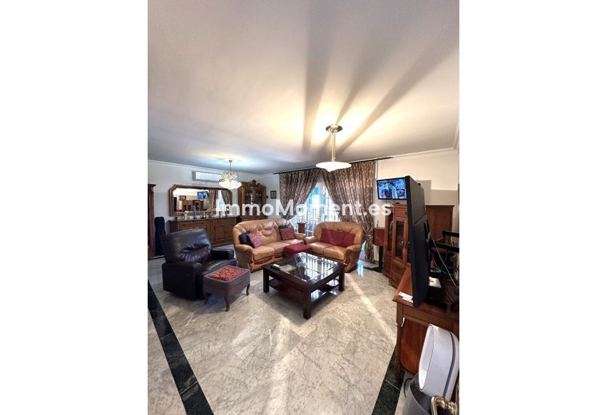 Wiederverkauf - Freistehende Villa - Marbella - San Pedro de Alcántara