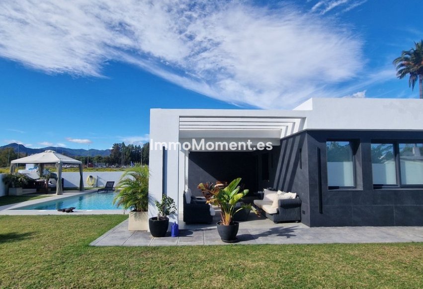Wiederverkauf - Freistehende Villa - Marbella - San Pedro de Alcántara