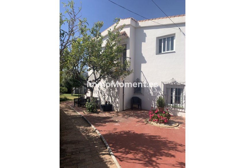 Wiederverkauf - Freistehende Villa - Marbella - San Pedro de Alcántara