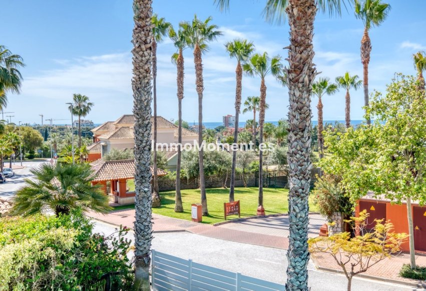 Wiederverkauf - Freistehende Villa - Marbella - Santa Clara